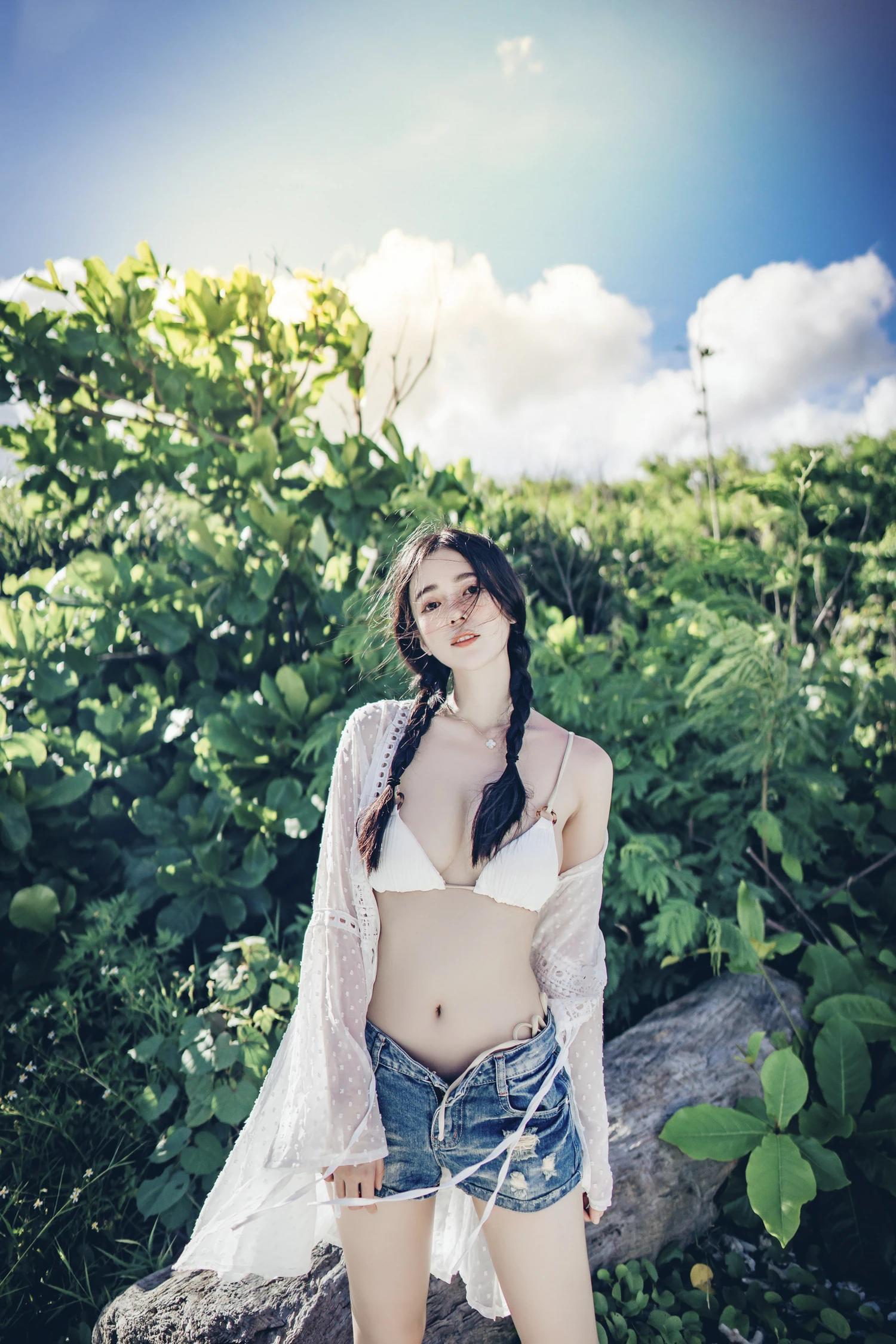 仙仙辰生日最大尺度呈現?實體寫真電子版限定尺度?內容超級豐富 用心 Vol.01 38