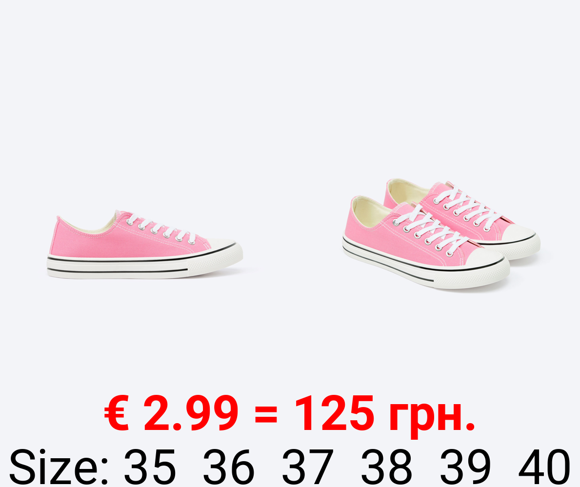 Fabric sneakers with toecap