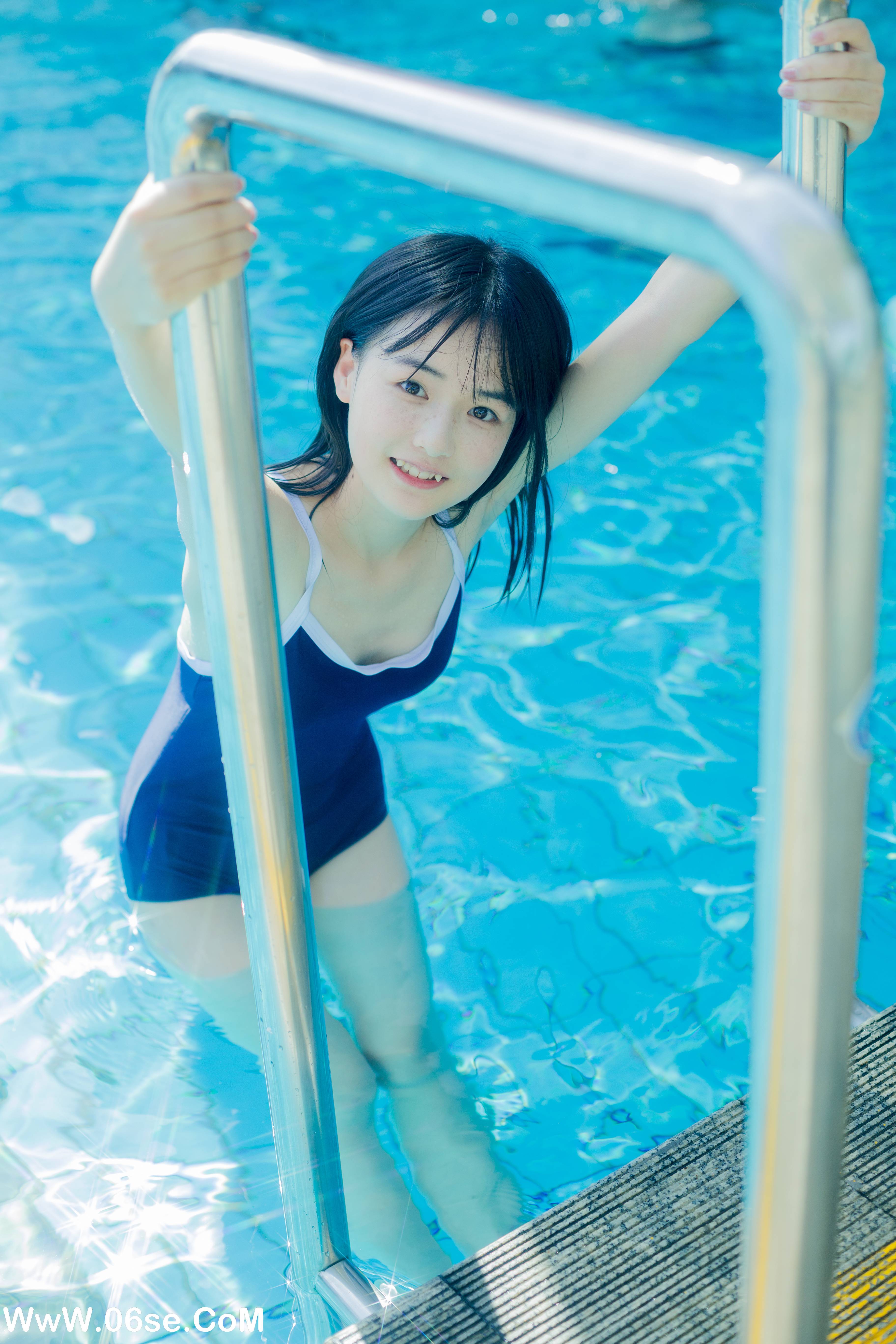 图片[23]-[YITUYU艺图语]2022.10.06 水也会融化吗 小怡妹妹cute[32+1P／309MB]-六色网