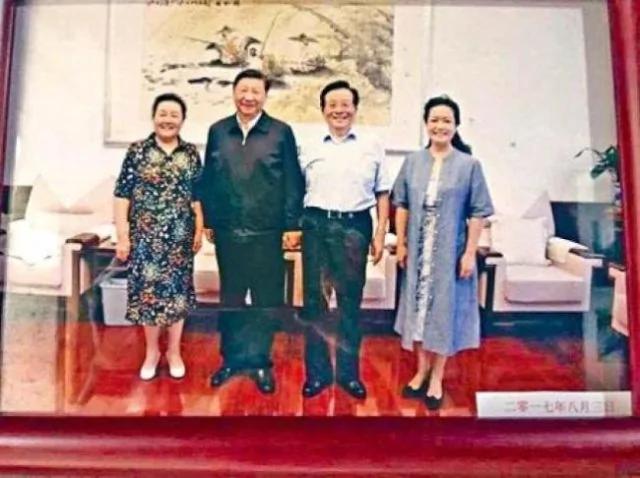 https://telegra.ph/file/33eea4445f434cbfbce62.jpg