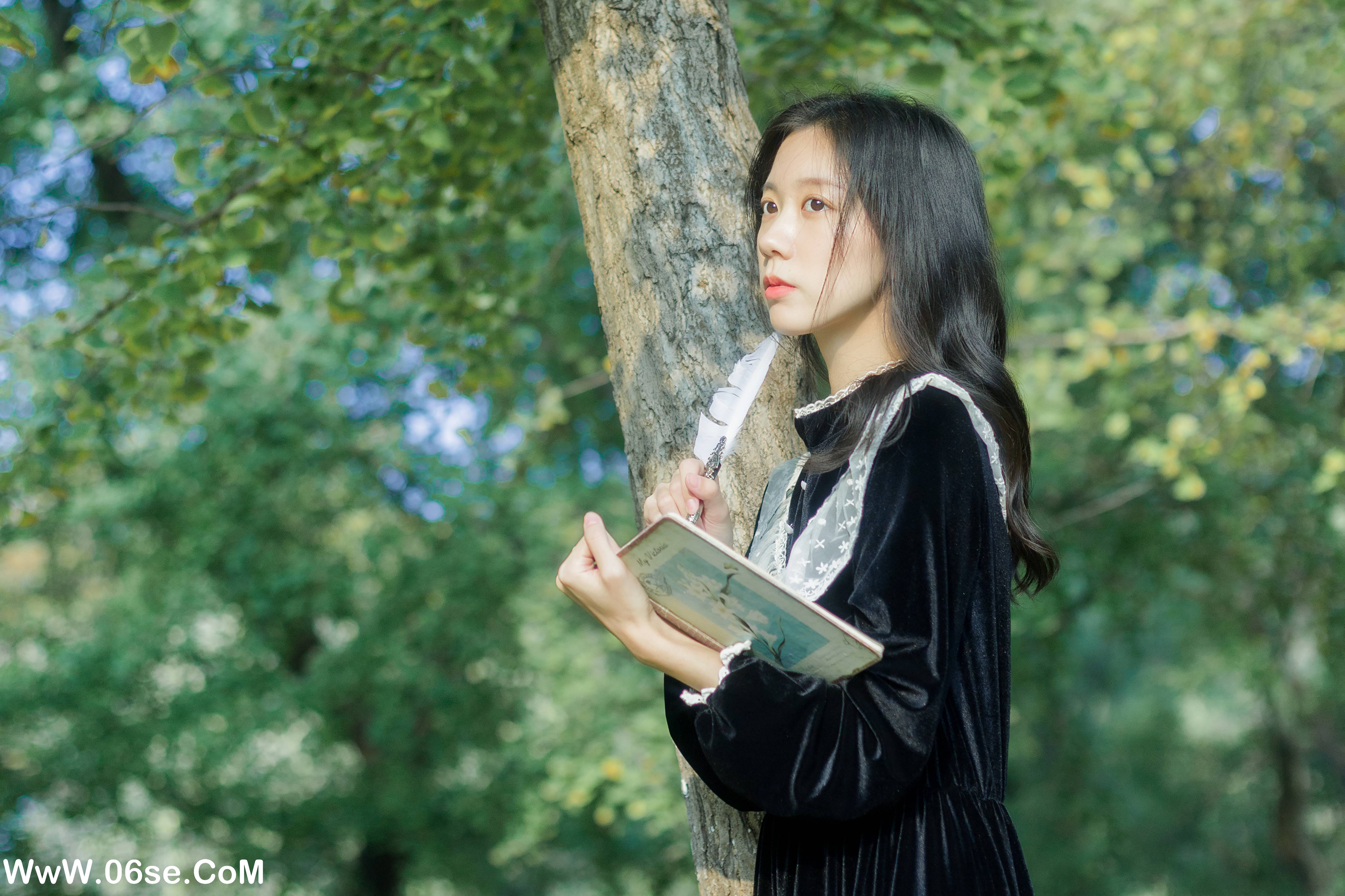 图片[6]-[YITUYU艺图语]2022.11.24 将在初秋寄出 饲猫少女-[38+1P／394MB]-六色网