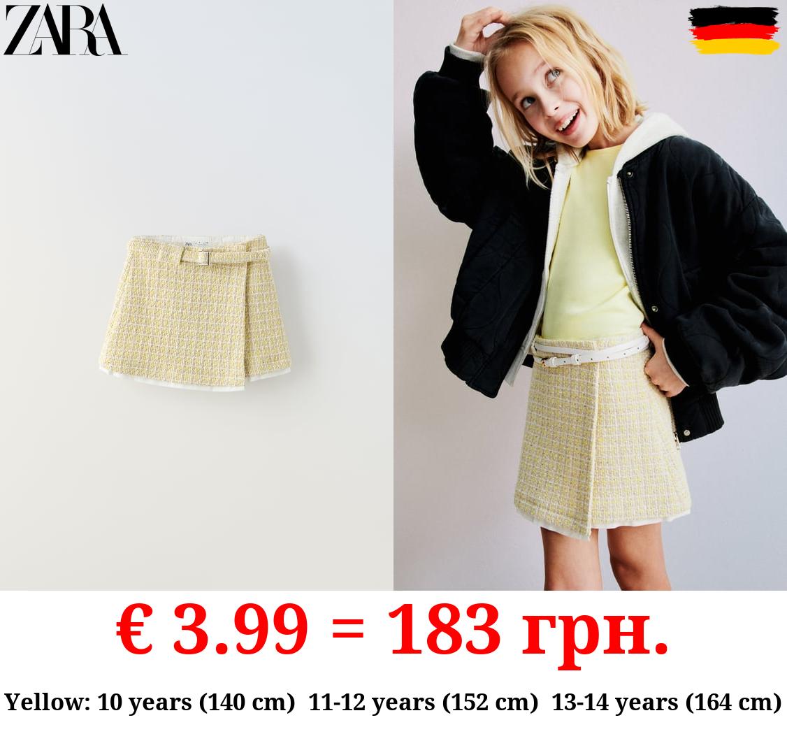 TEXTURED BERMUDA SKORT