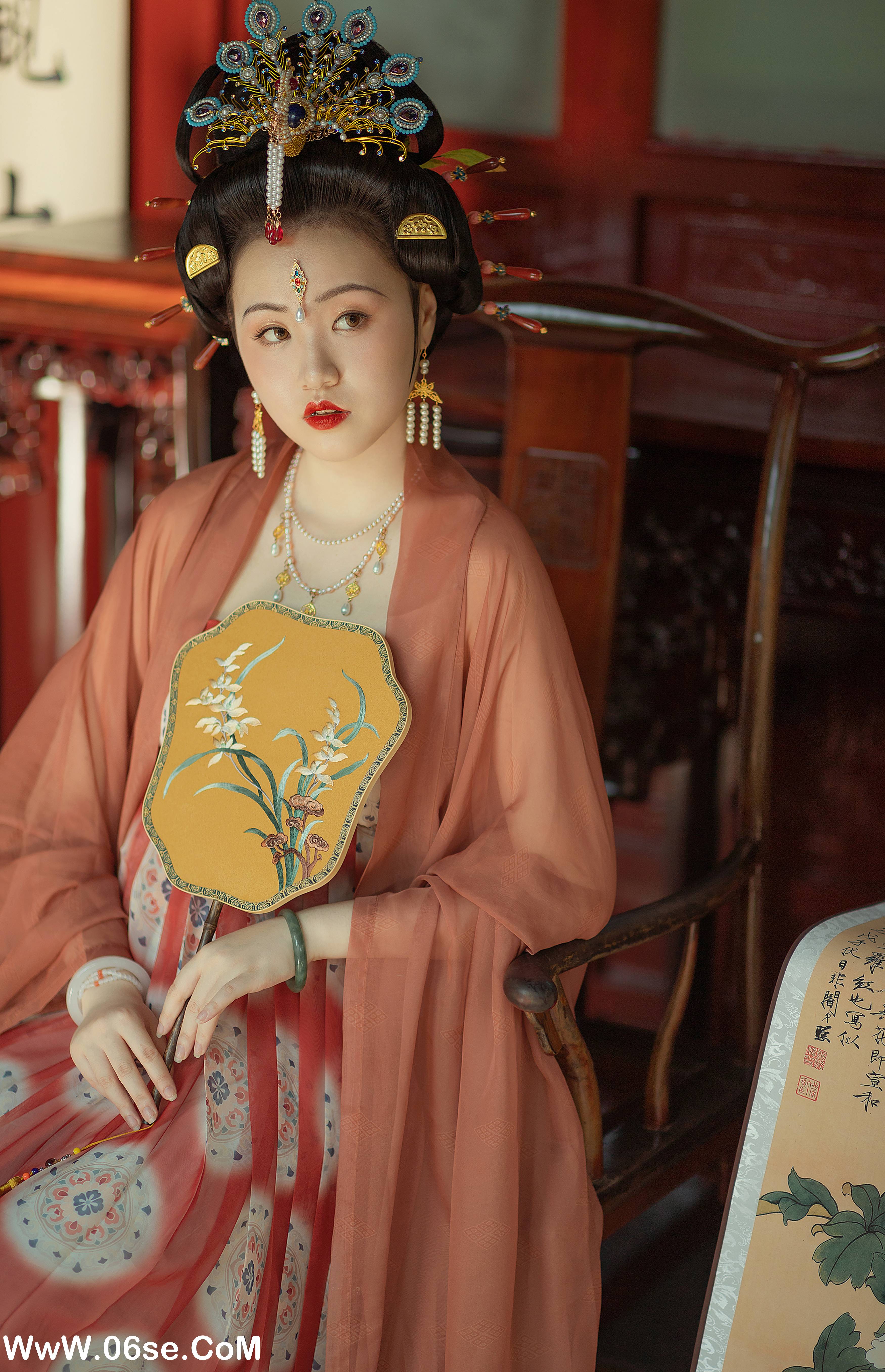 图片[5]-[YITUYU艺图语]2022.02.05 大唐富贵花 雨绵绵o[24+1P／258MB]-六色网
