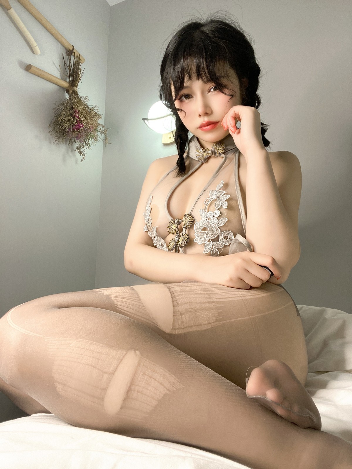 Cosplay 七月喵子 透明灰撕袜 8