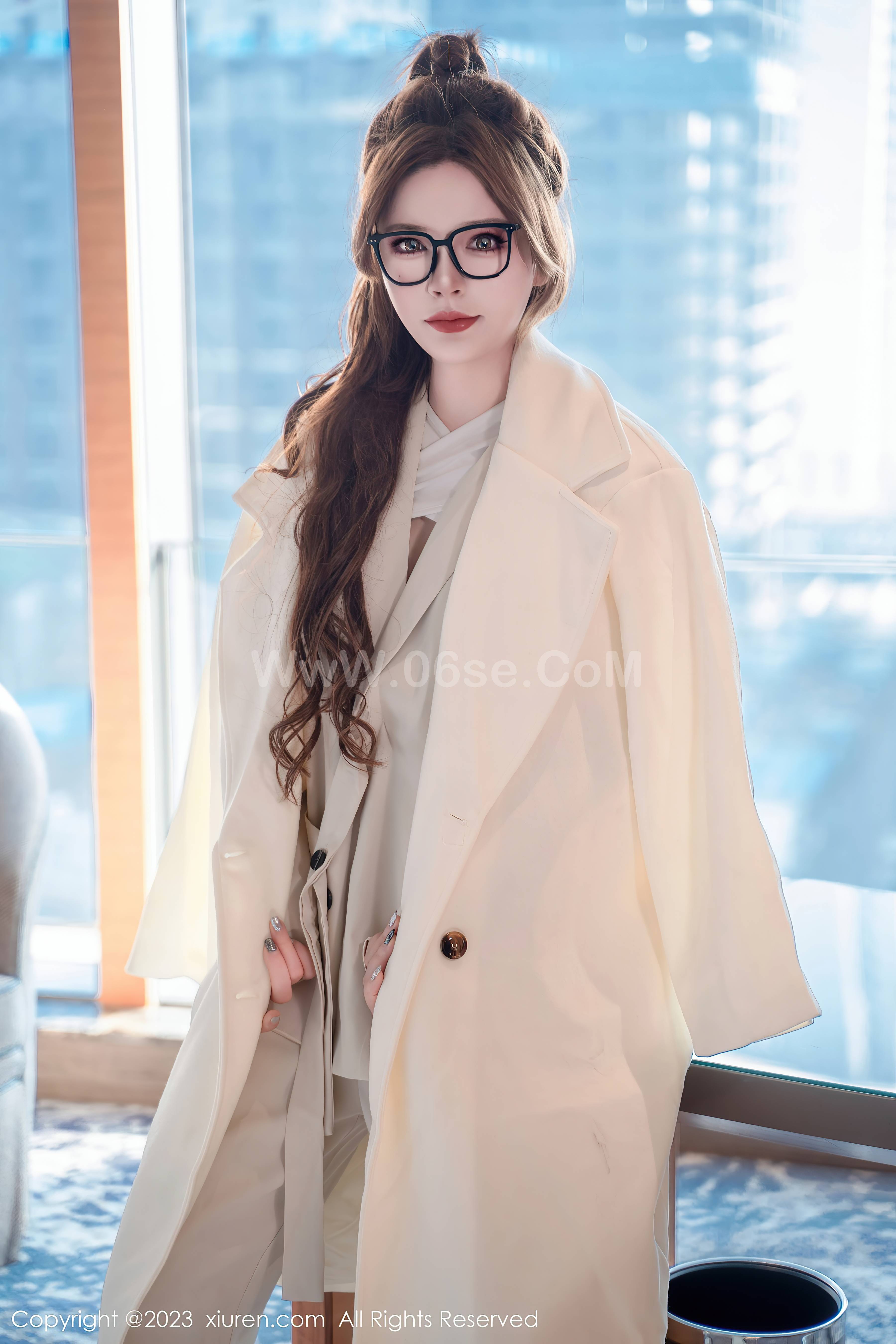 图片[3]-[Xiuren秀人网]2023.12.26 NO.7865 伊丽莎有点白[64+1P／638MB]-六色网