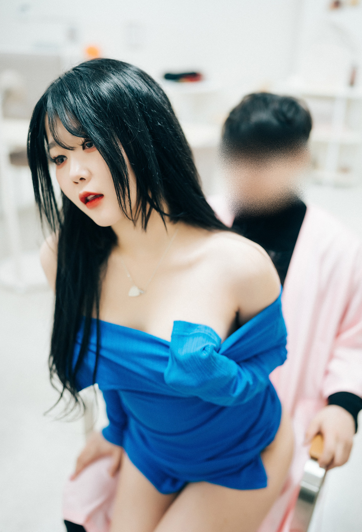 ZIA.Kwon 권지아, Loozy ‘Adult Hair Shop’ Set.02 21