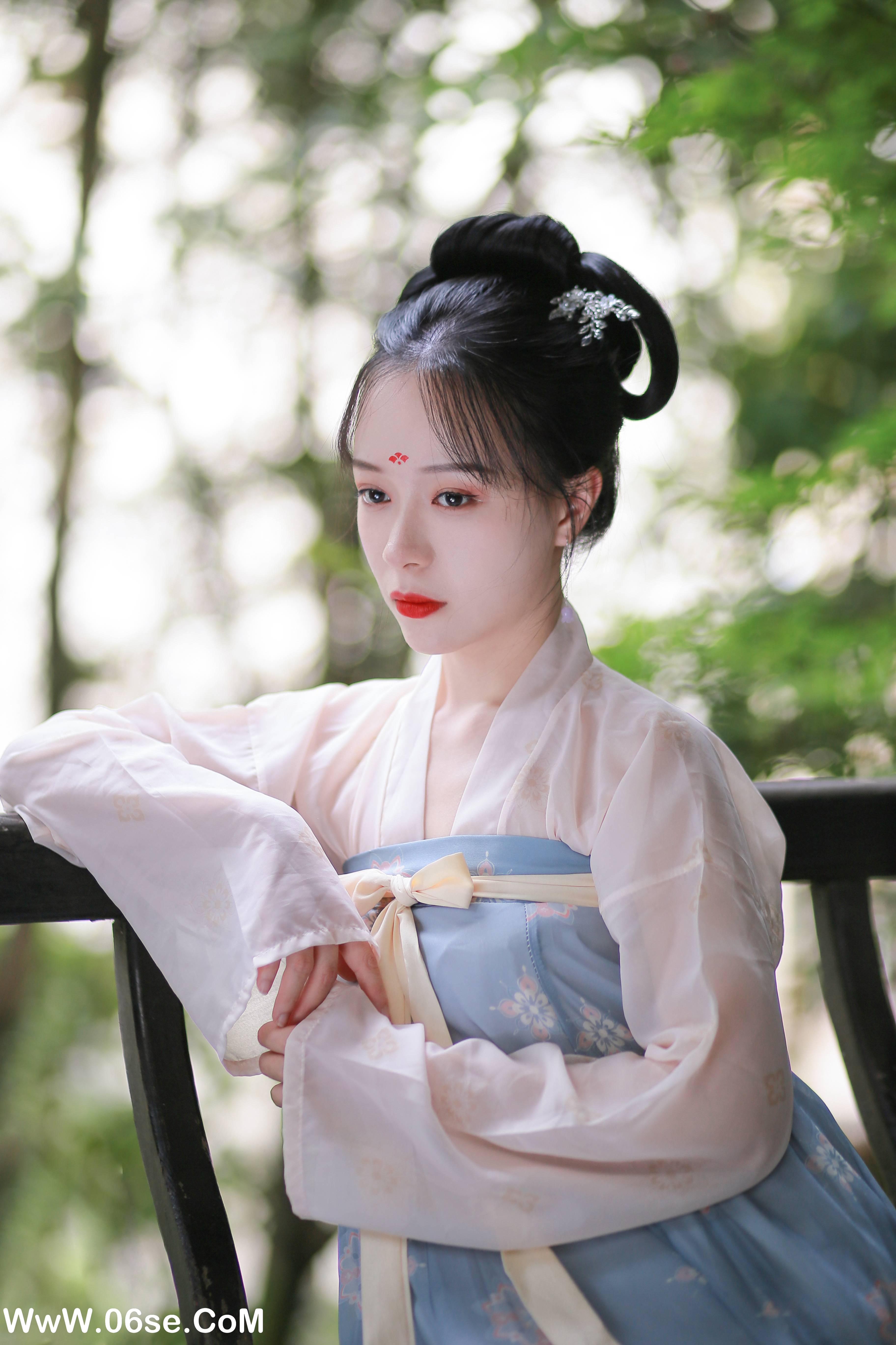 图片[19]-[YITUYU艺图语]2022.01.18 蝶恋花 花泽阮阮[+1P／MB]-六色网