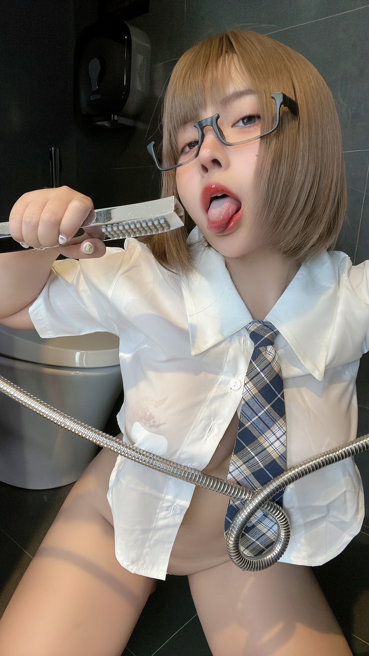 Cosplay SayoMomo小桃 Public WC After School 19