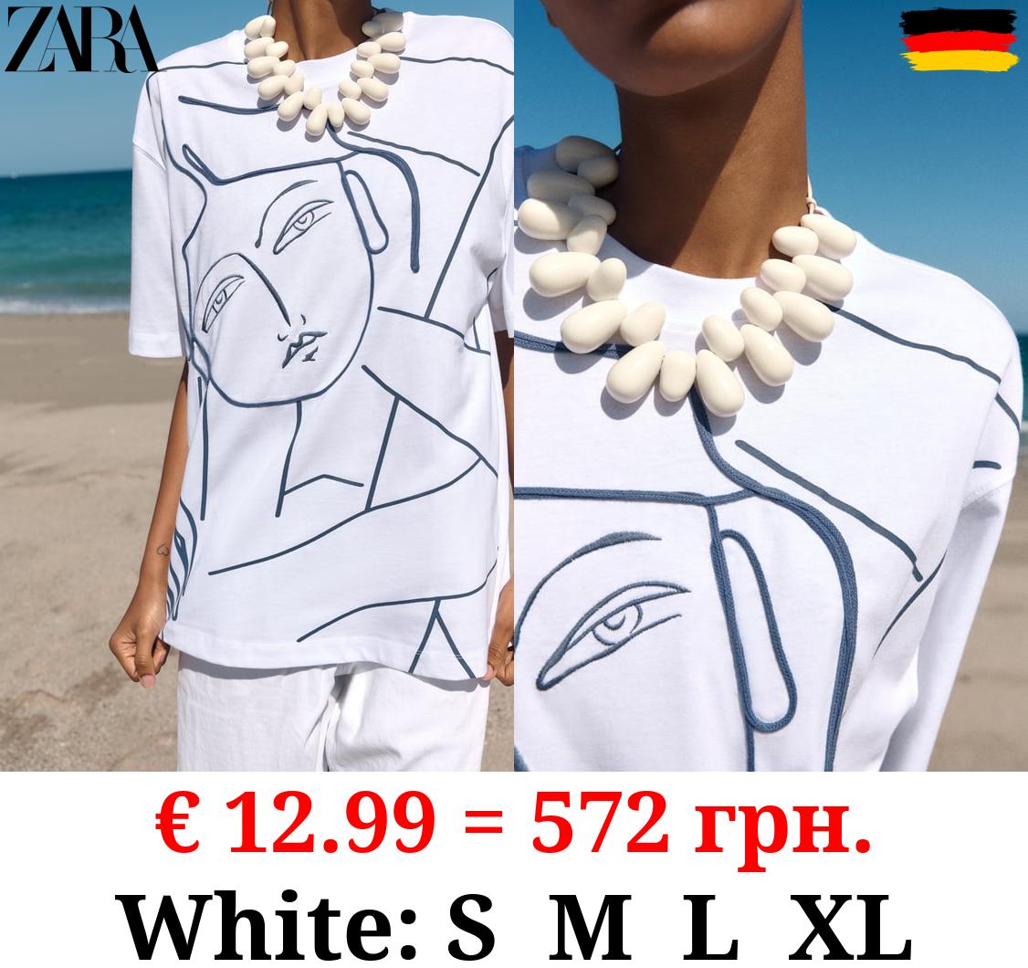 T-SHIRT WITH CONTRAST PRINT