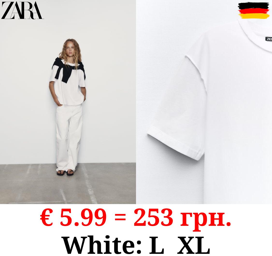 COTTON T-SHIRT WITH INVERTED SEAMS