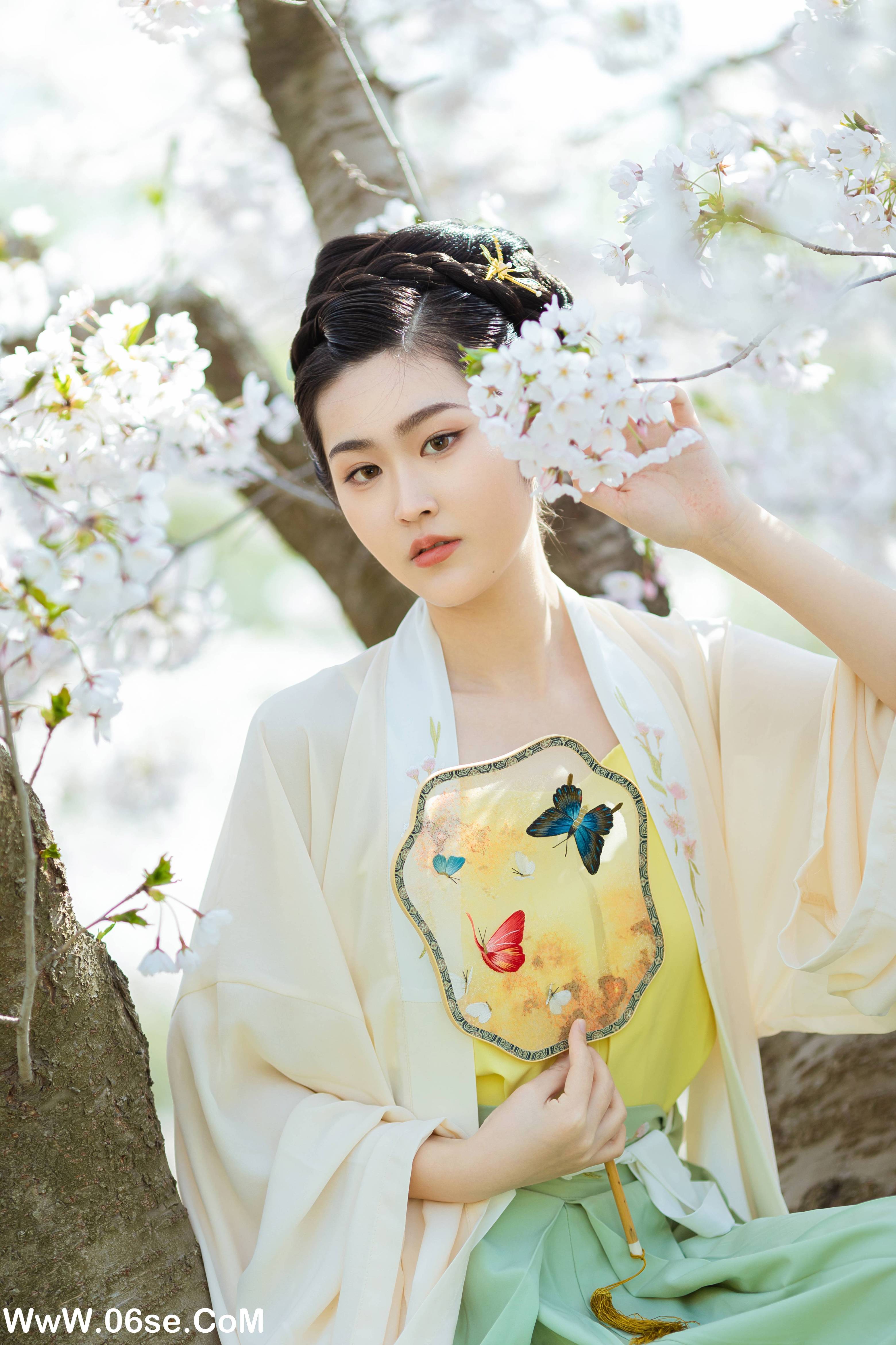 图片[3]-[YITUYU艺图语]2022.07.06 樱花开 是MiN呀[21+1P／206MB]-六色网