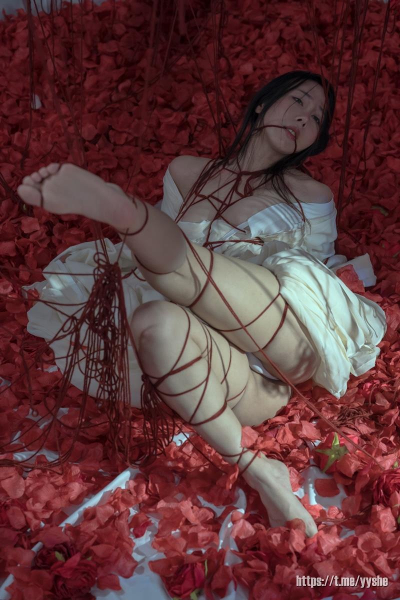 云溪溪 - 奶桃 囚鸟[64P] 35