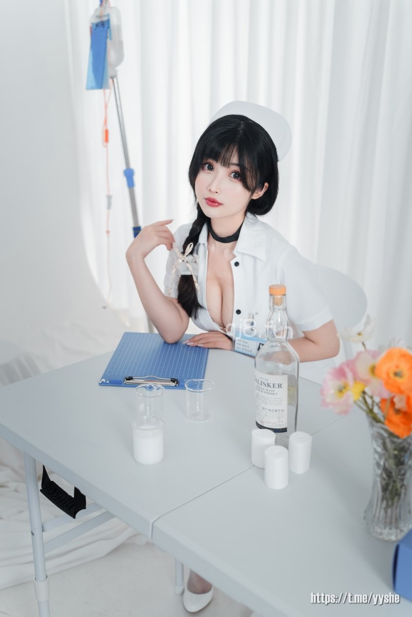 rioko凉凉子 - 《年上の韵》采集室实习护士 [48P] 3