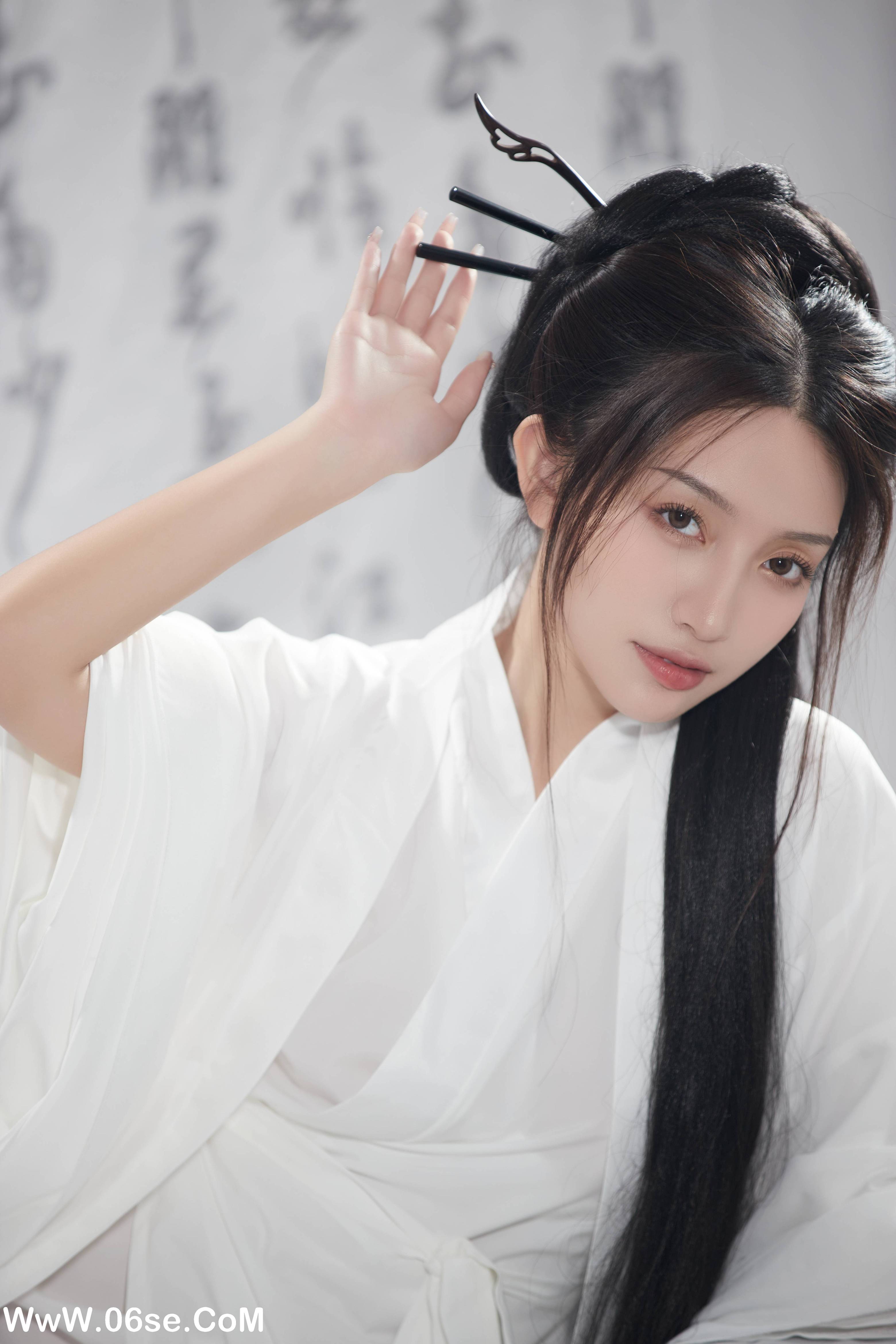 图片[34]-[YITUYU艺图语]2022.10.11 无关风月 柠萌婧啊[39+1P／394MB]-六色网