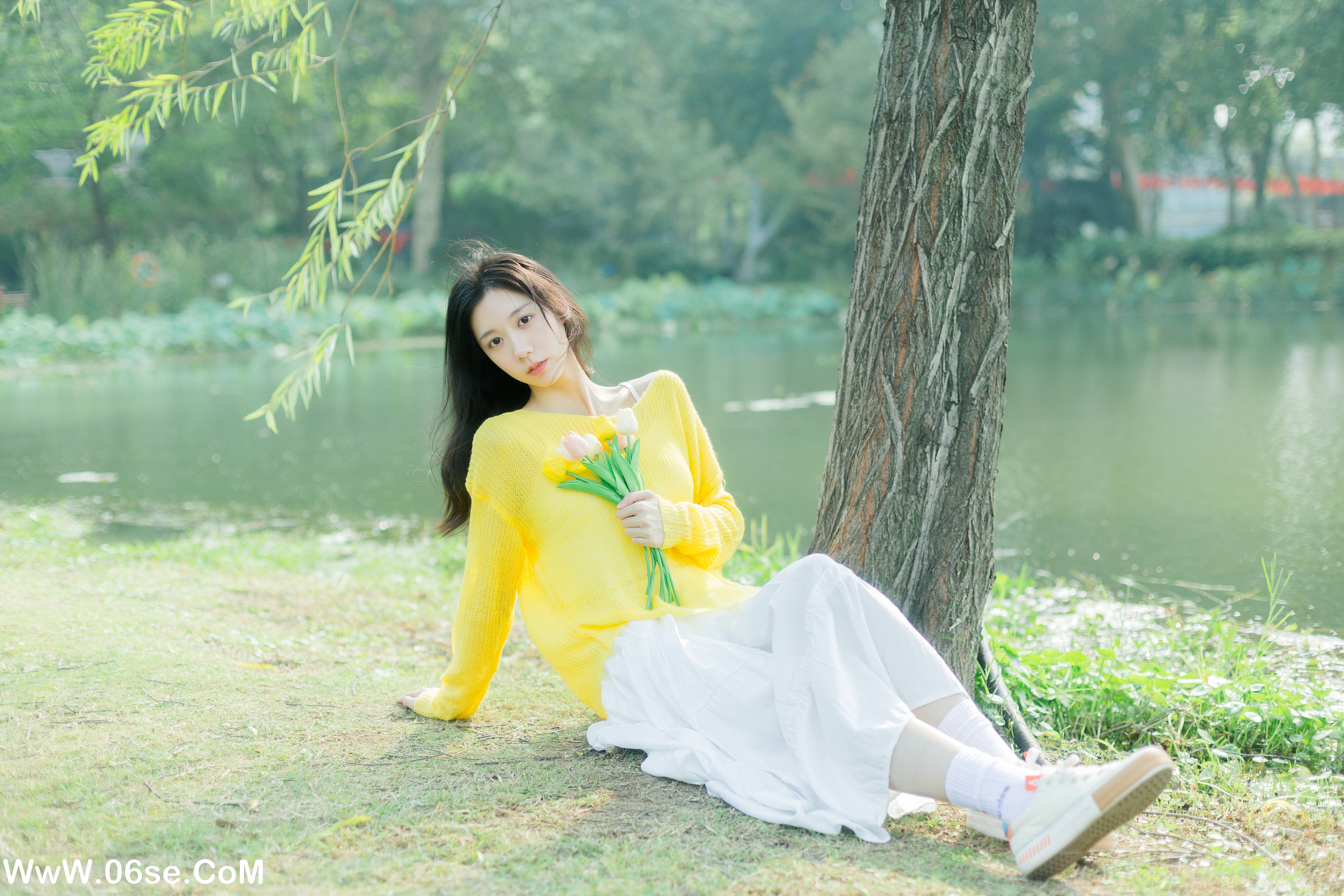 图片[18]-[YITUYU艺图语]2022.11.26 秋风轻轻 饲猫少女-[37+1P／342MB]-六色网