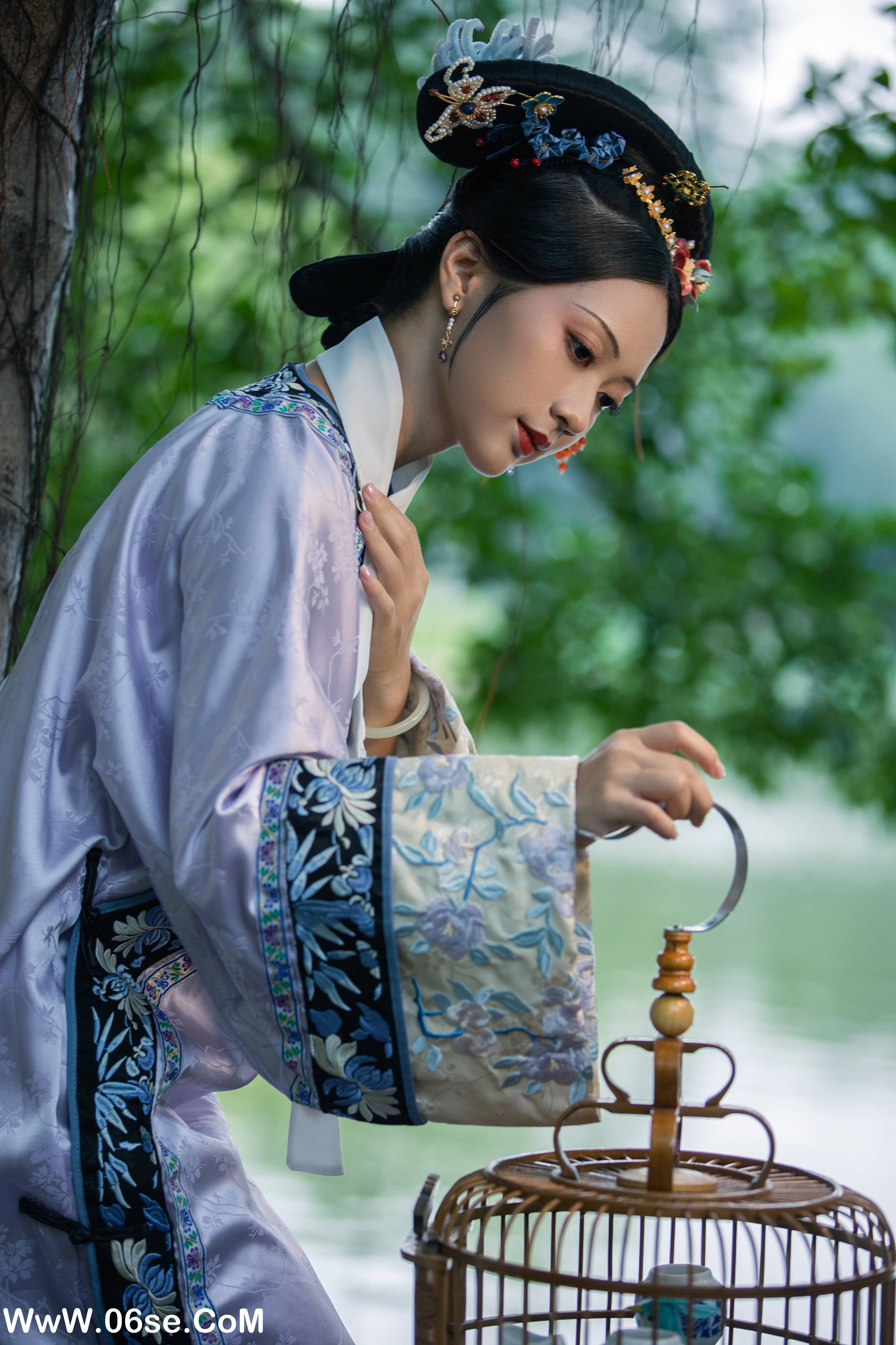 图片[12]-[YITUYU艺图语]2022.11.04 感旧 风吹屁屁梁_[34+1P／431MB]-六色网