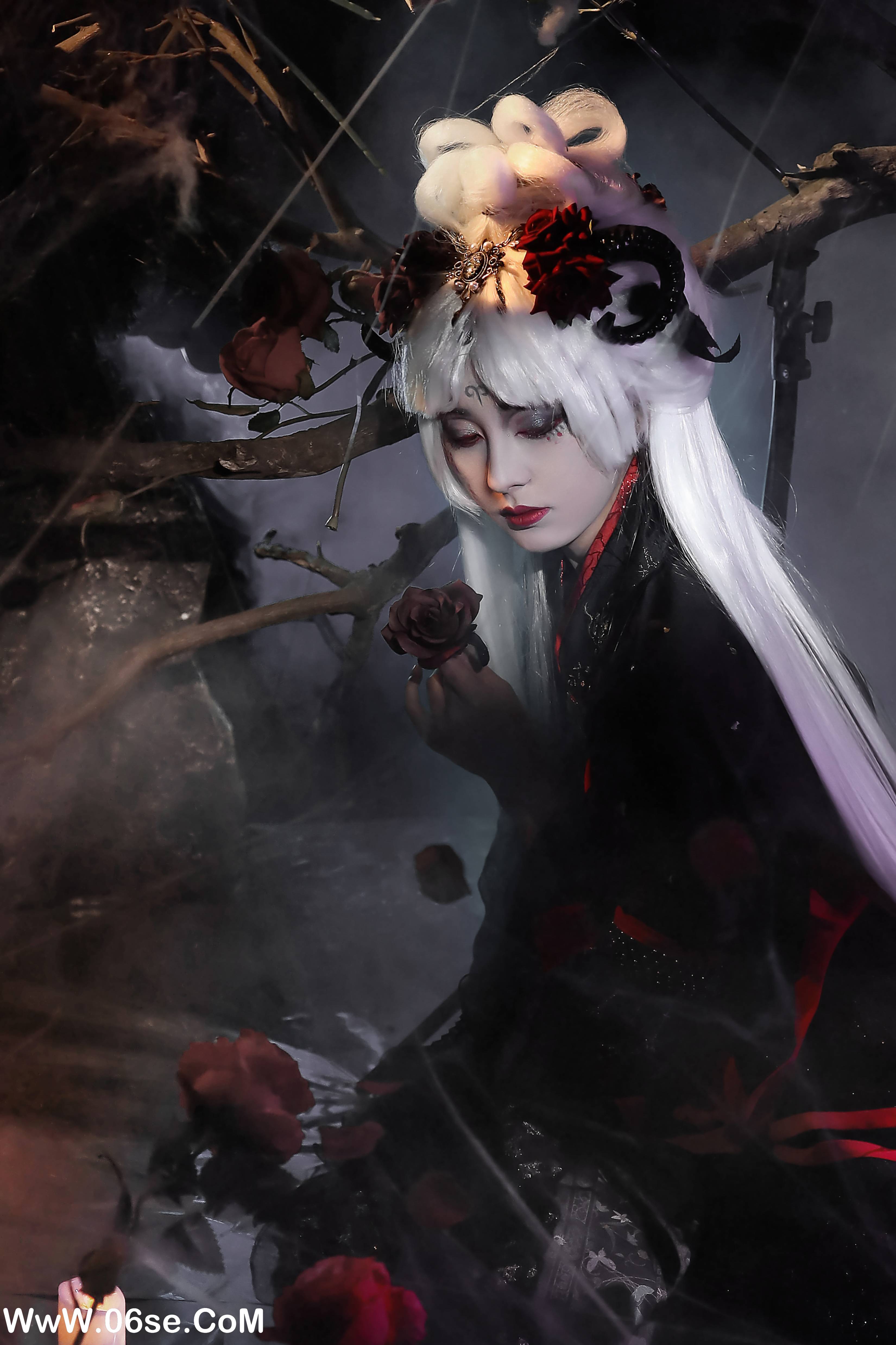 图片[25]-[YITUYU艺图语]2022.07.10 十二星座之白羊座：天使与恶魔 莺莺迟[24+1P／224MB]-六色网