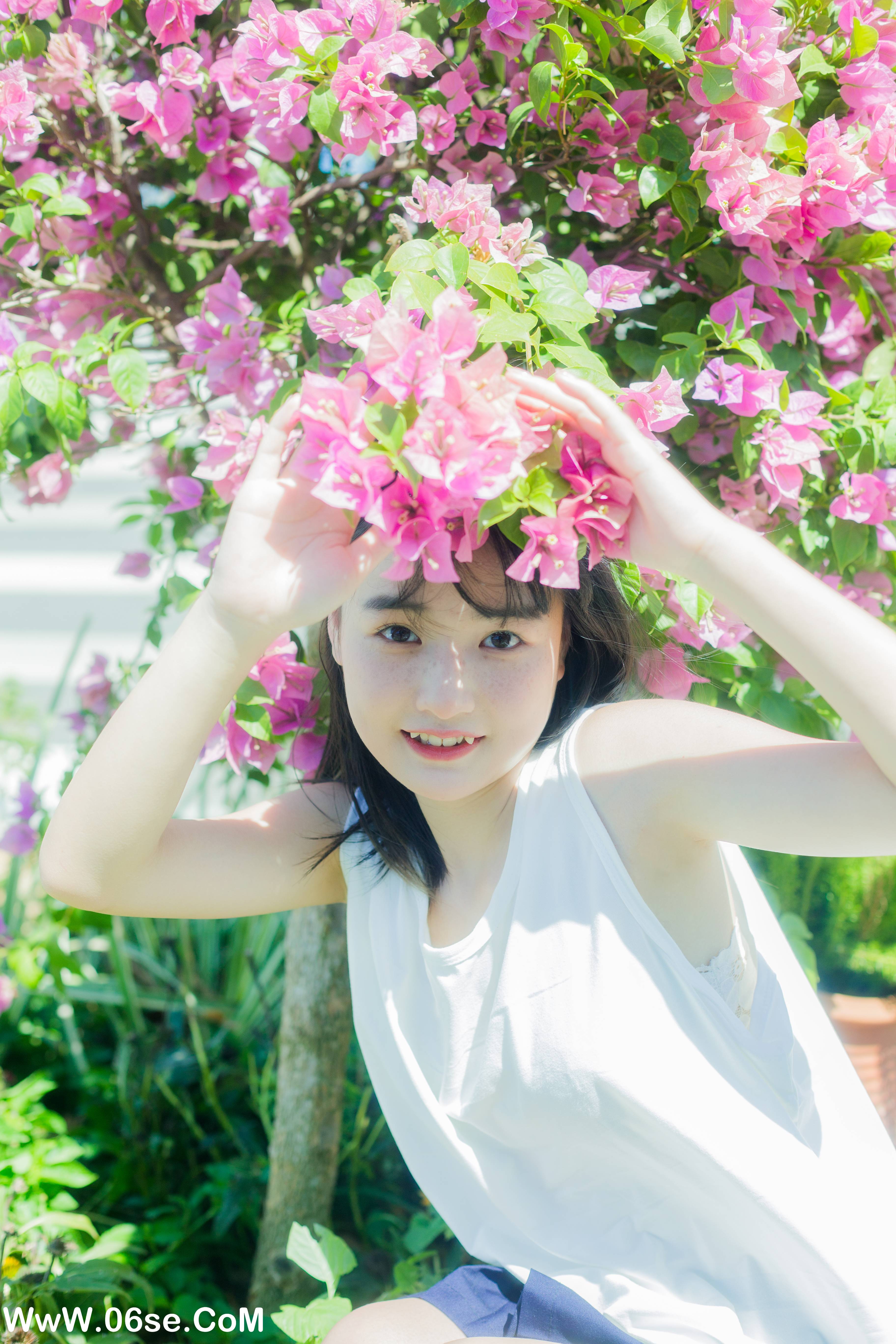 图片[9]-[YITUYU艺图语]2022.09.30 街心三角梅 小怡妹妹cute[33+1P／362MB]-六色网