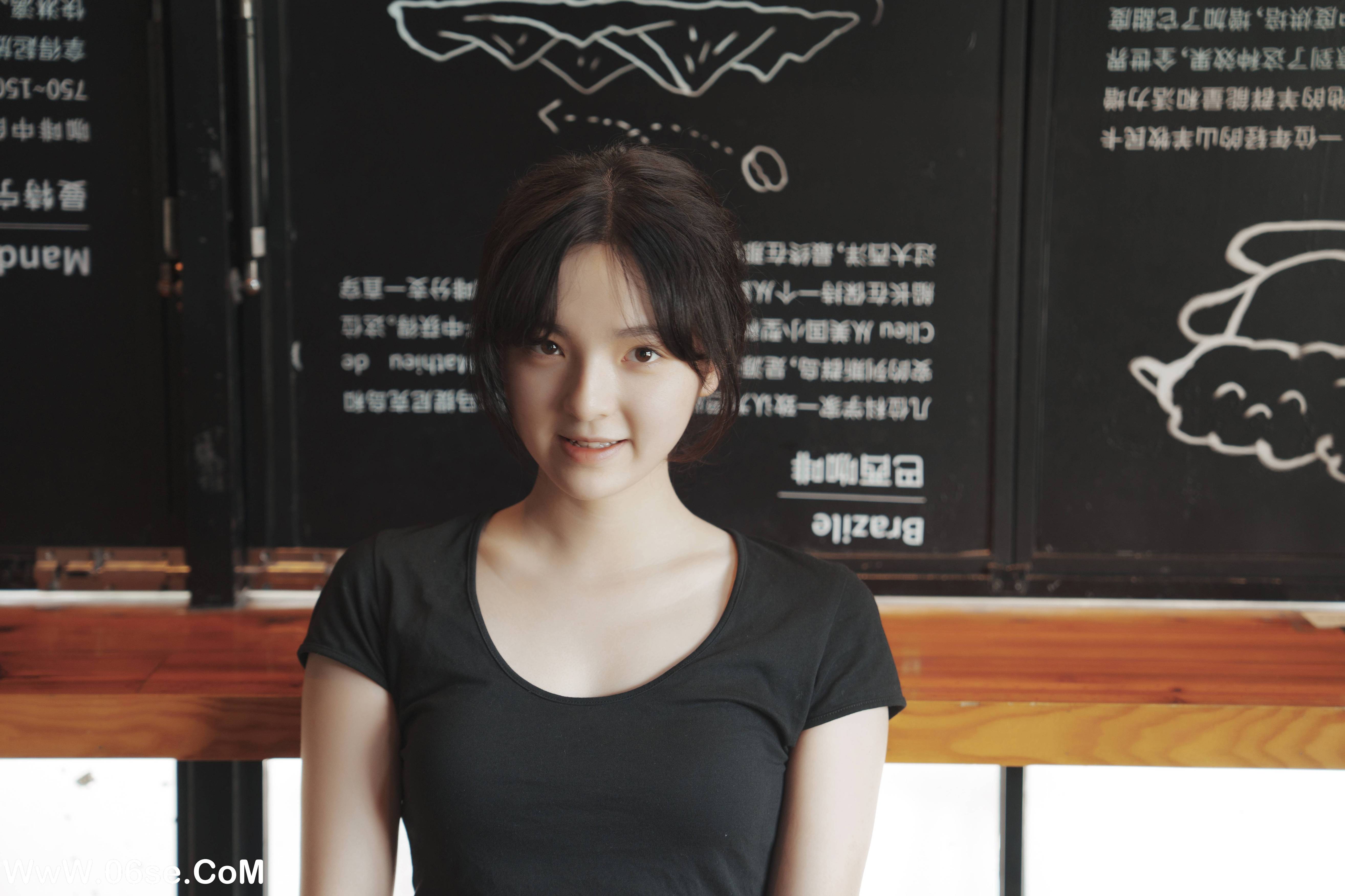 图片[5]-[YITUYU艺图语]2022.09.11 咖啡屋里的素颜女孩 dudu[31+1P／294MB]-六色网