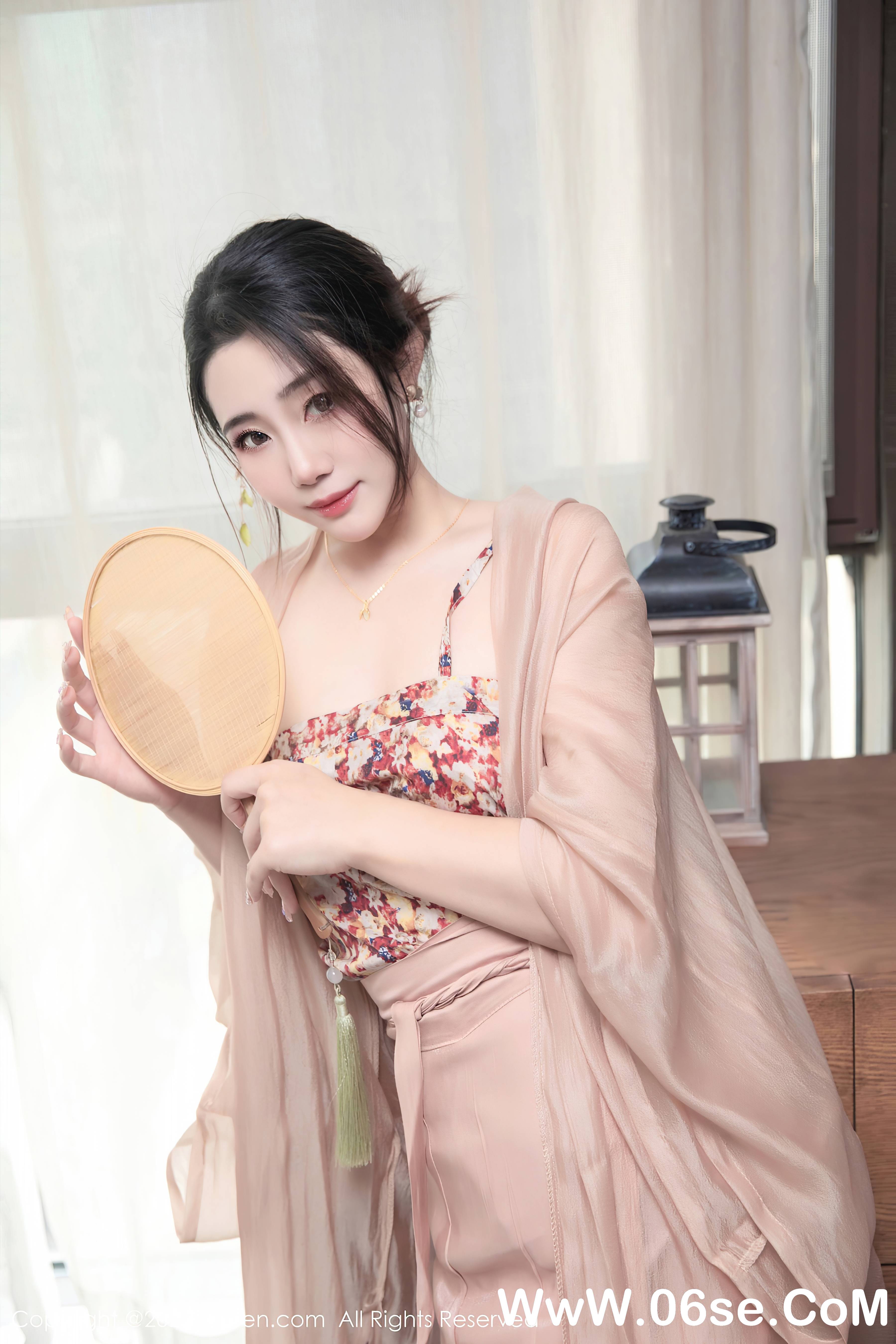 图片[104]-[XiuRen秀人网] 2023.03.23 NO.6457 严利娅Yuliya-六色网