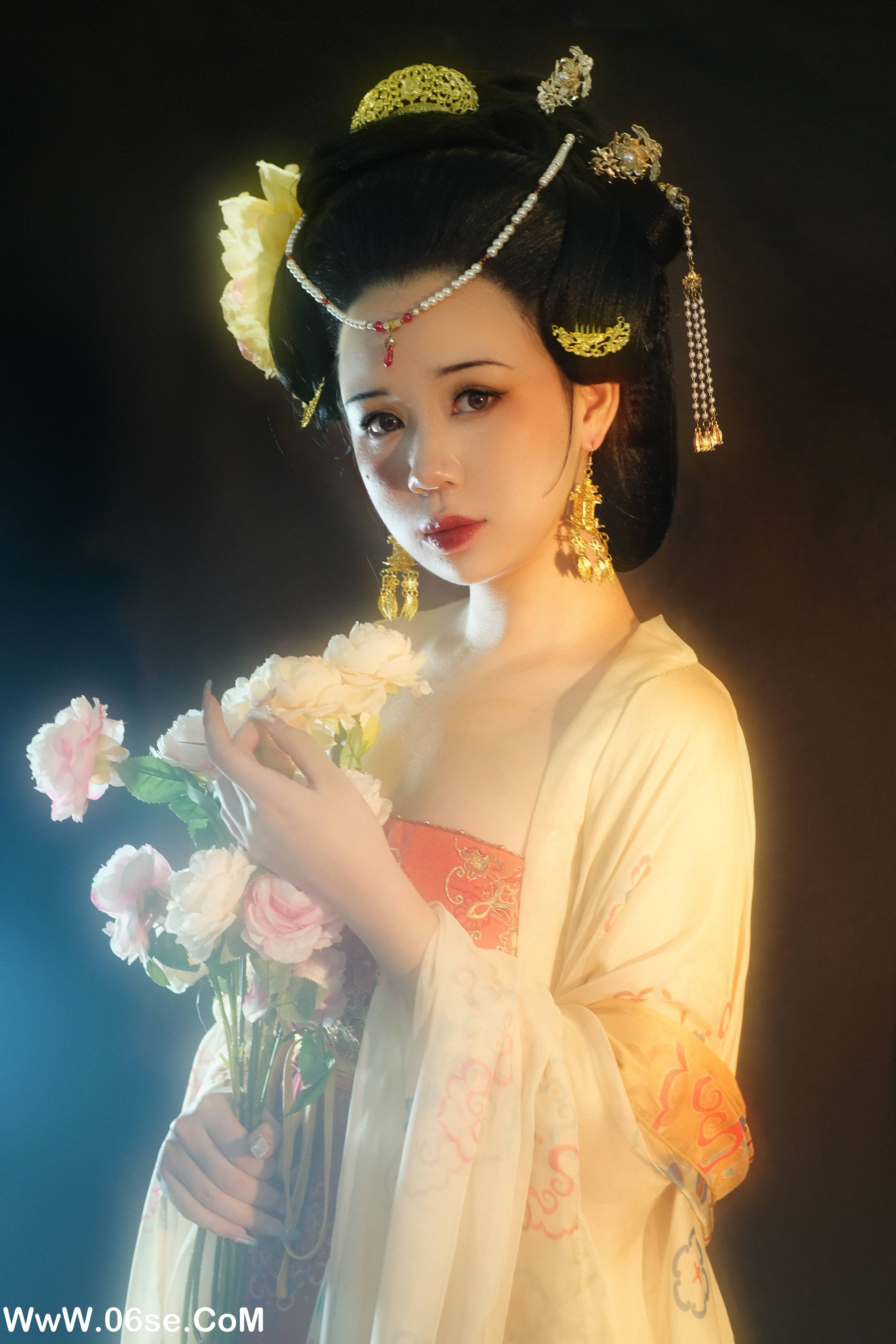 图片[12]-[YITUYU艺图语]2022.09.16 露华浓 一只高高[23+1P／466MB]-六色网
