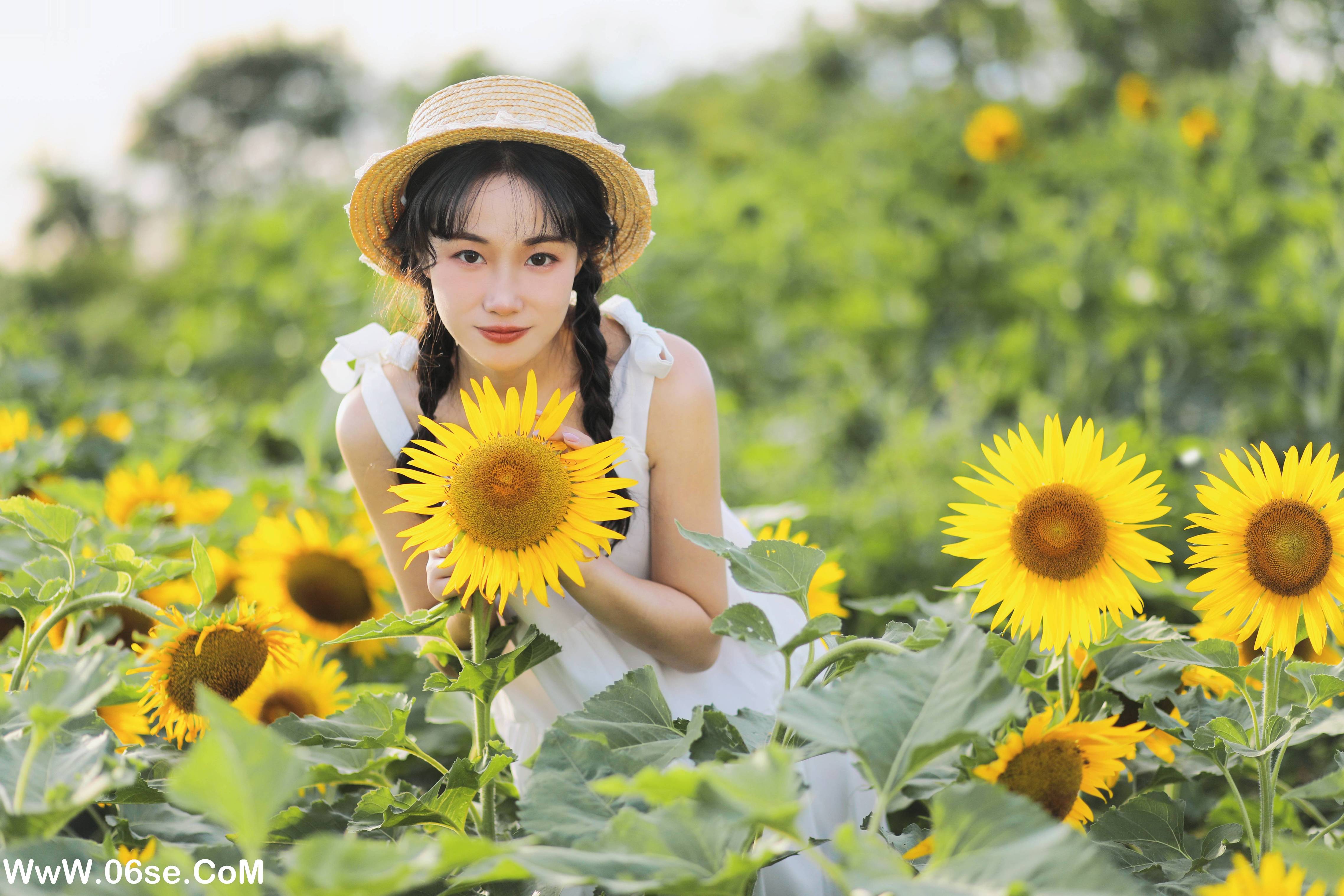 图片[25]-[YITUYU艺图语]2022.11.25 向阳之花 迟白[35+1P／376MB]-六色网