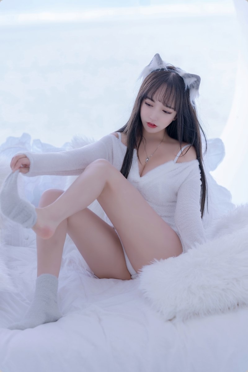 [Cos]过期米线线喵 - 小白狼[56P] 31