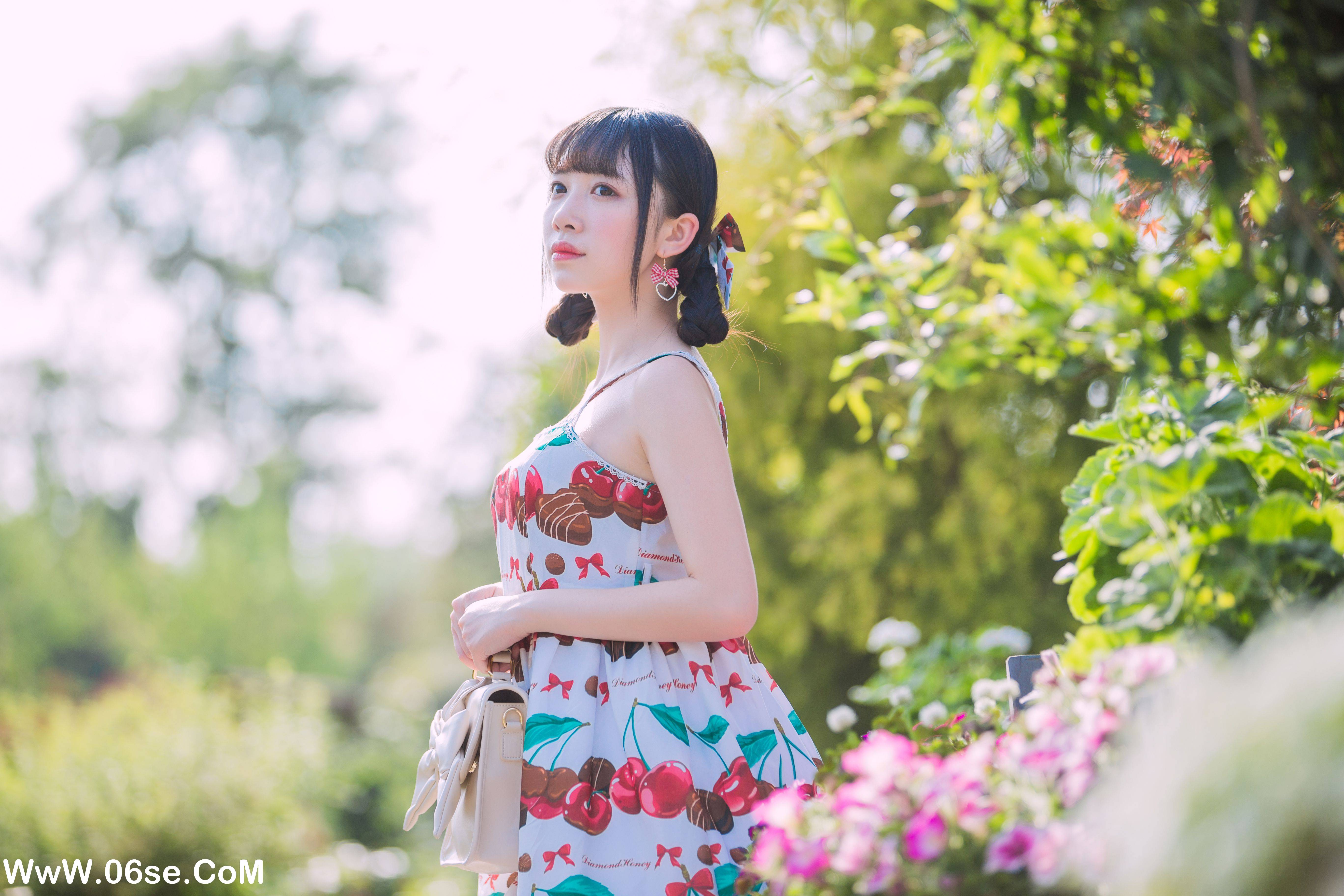 图片[24]-[YITUYU艺图语]2022.05.20 绣球花 小风[43P-101.55 MB]-六色网