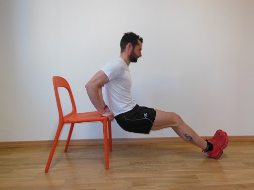 5 esercizi con la sedia da fare a casa – Telegraph