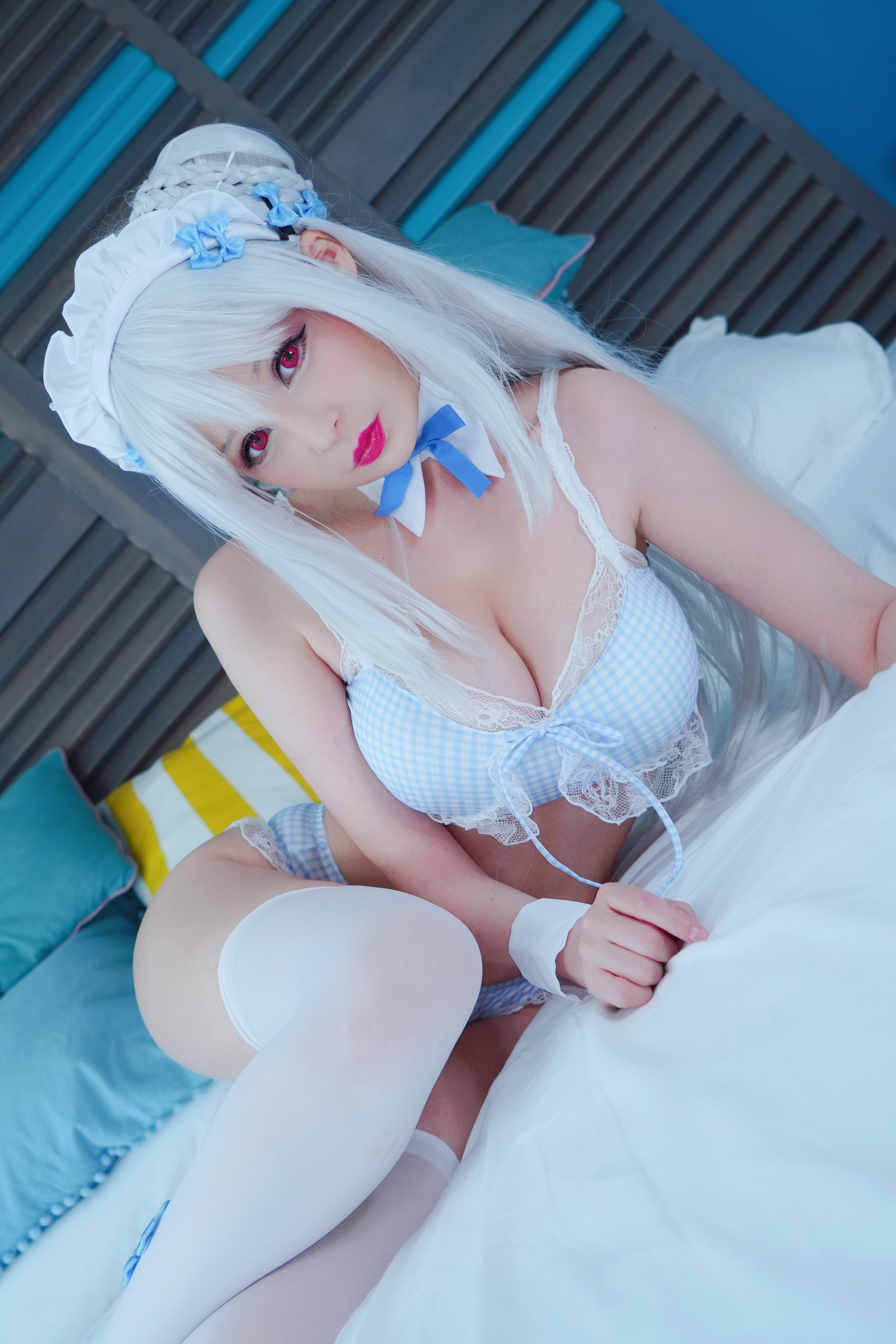 Cygnet Azur Lane cosplay by Hidori Rose 1