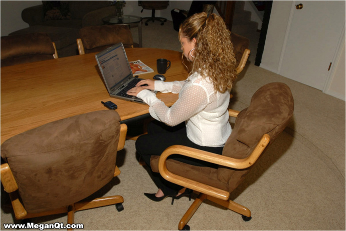 [Image: 38c8c08ed41d90663bcd1.jpg]