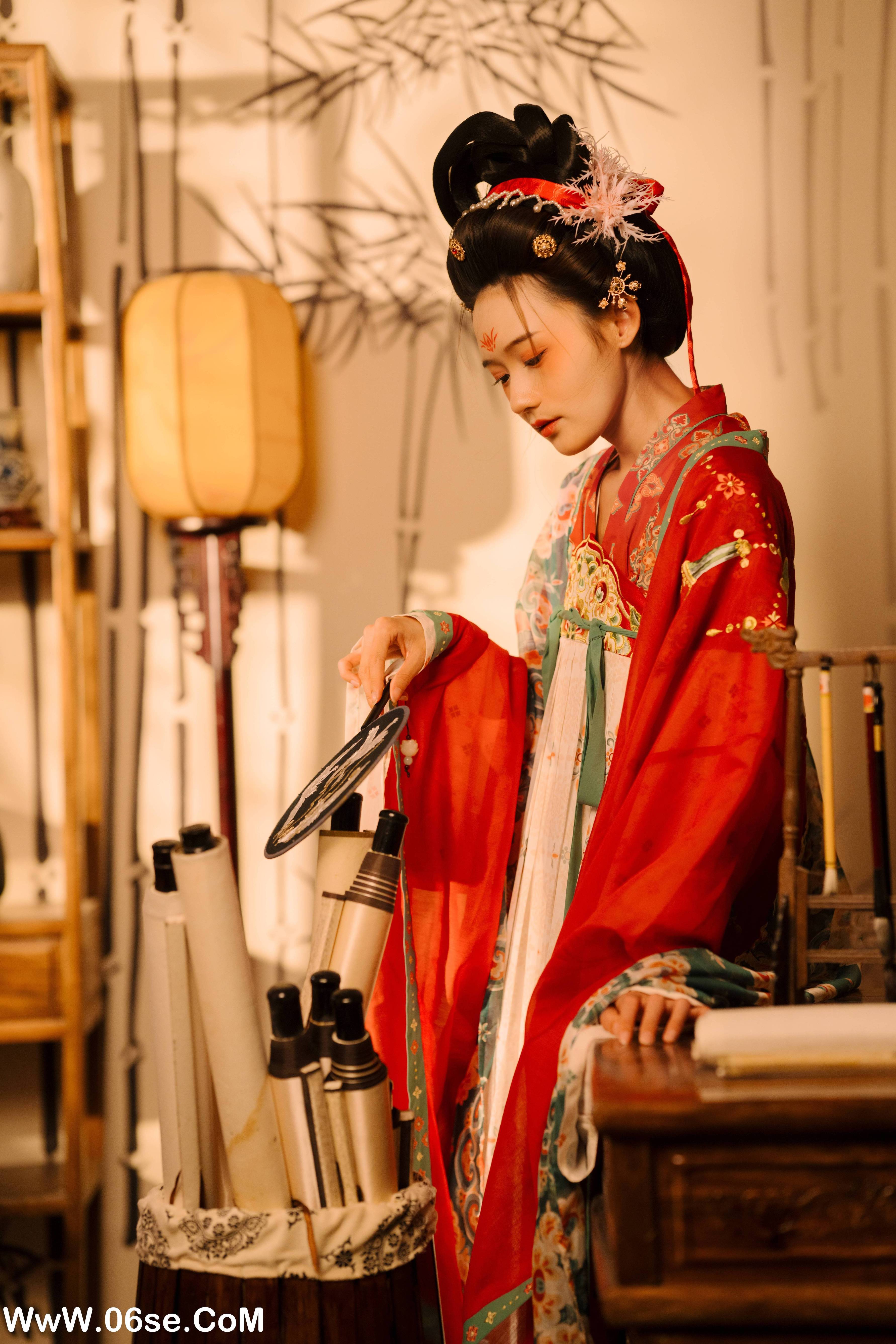图片[23]-[YITUYU艺图语]2022.09.11 不负梦华 兔子Zzz不吃胡萝卜[22+1P／278MB]-六色网