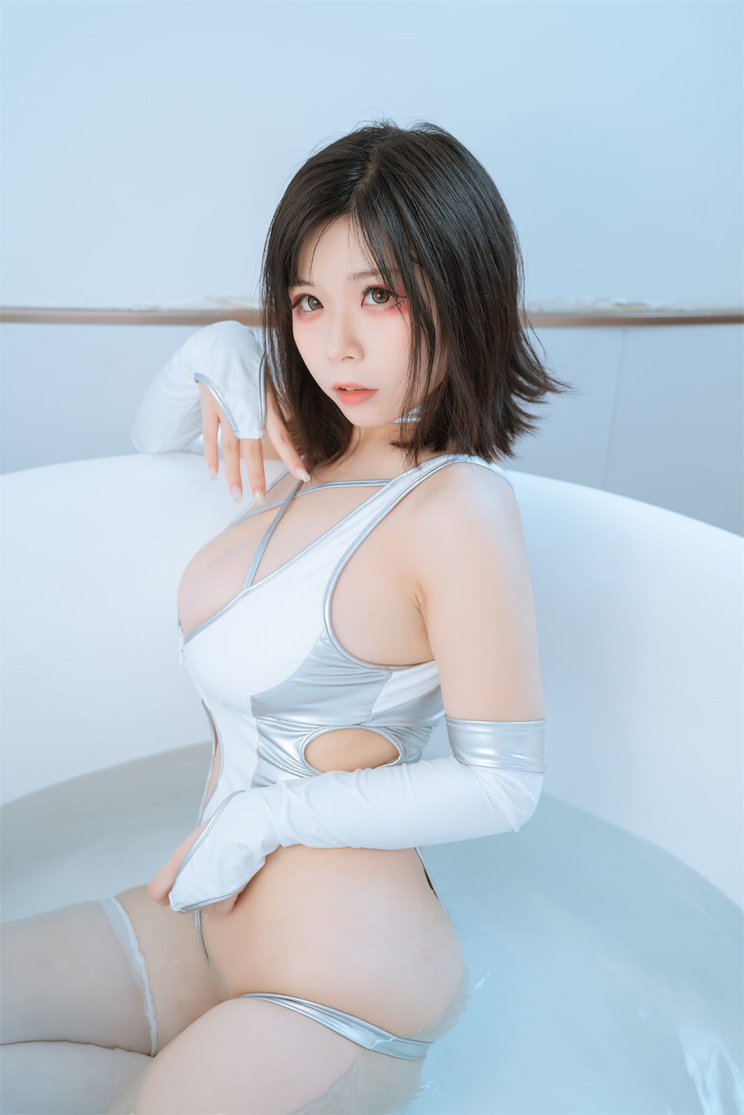 无颜小天使 戏水竞泳[62P-390MB] 12