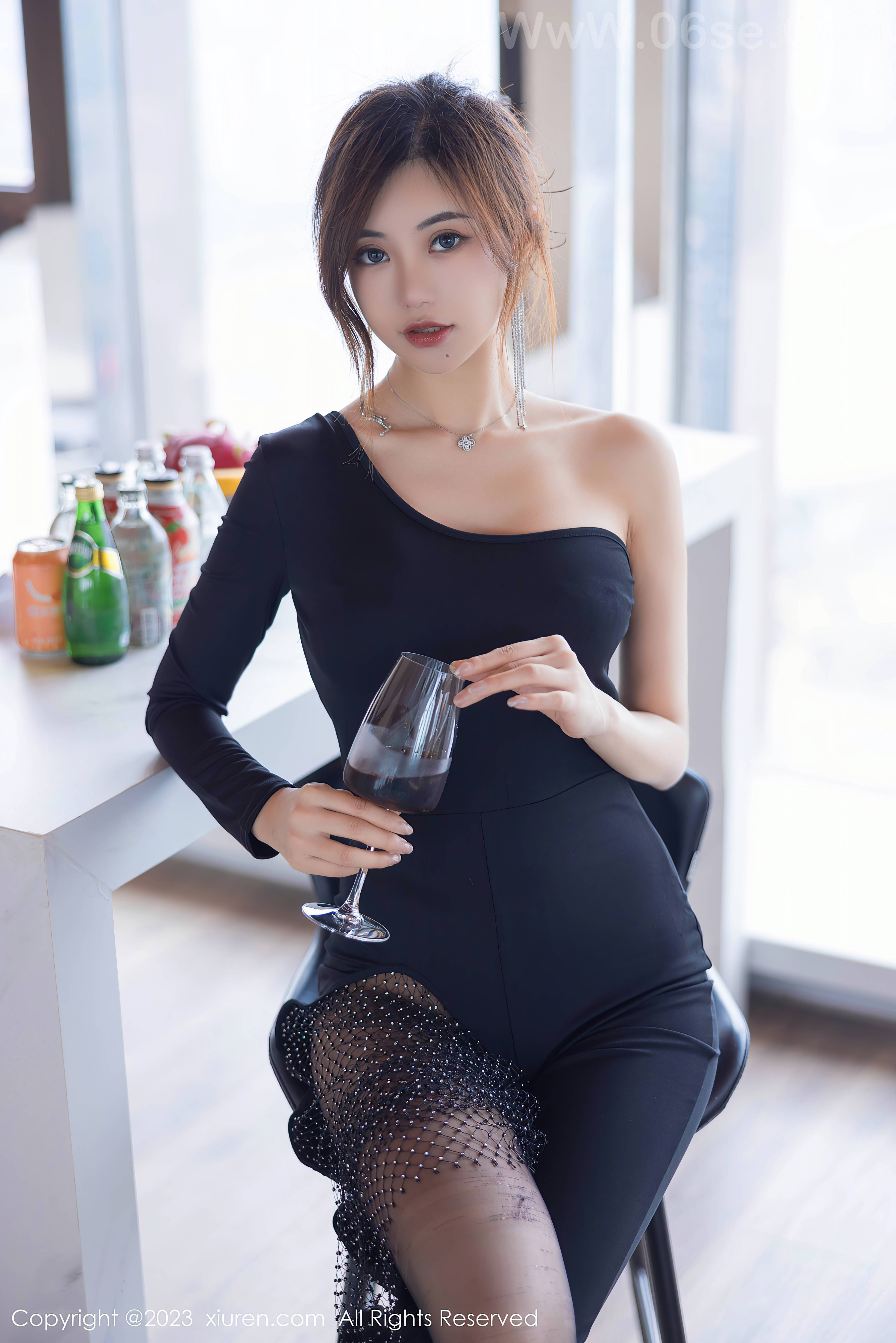 图片[35]-[Xiuren秀人网]2023.07.21 NO.7117 绮里嘉ula[82+1P／726MB]-六色网