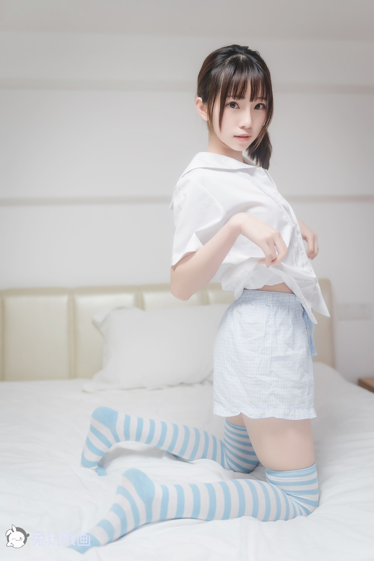 Cosplay 兔玩映画 蓝白条纹袜 17