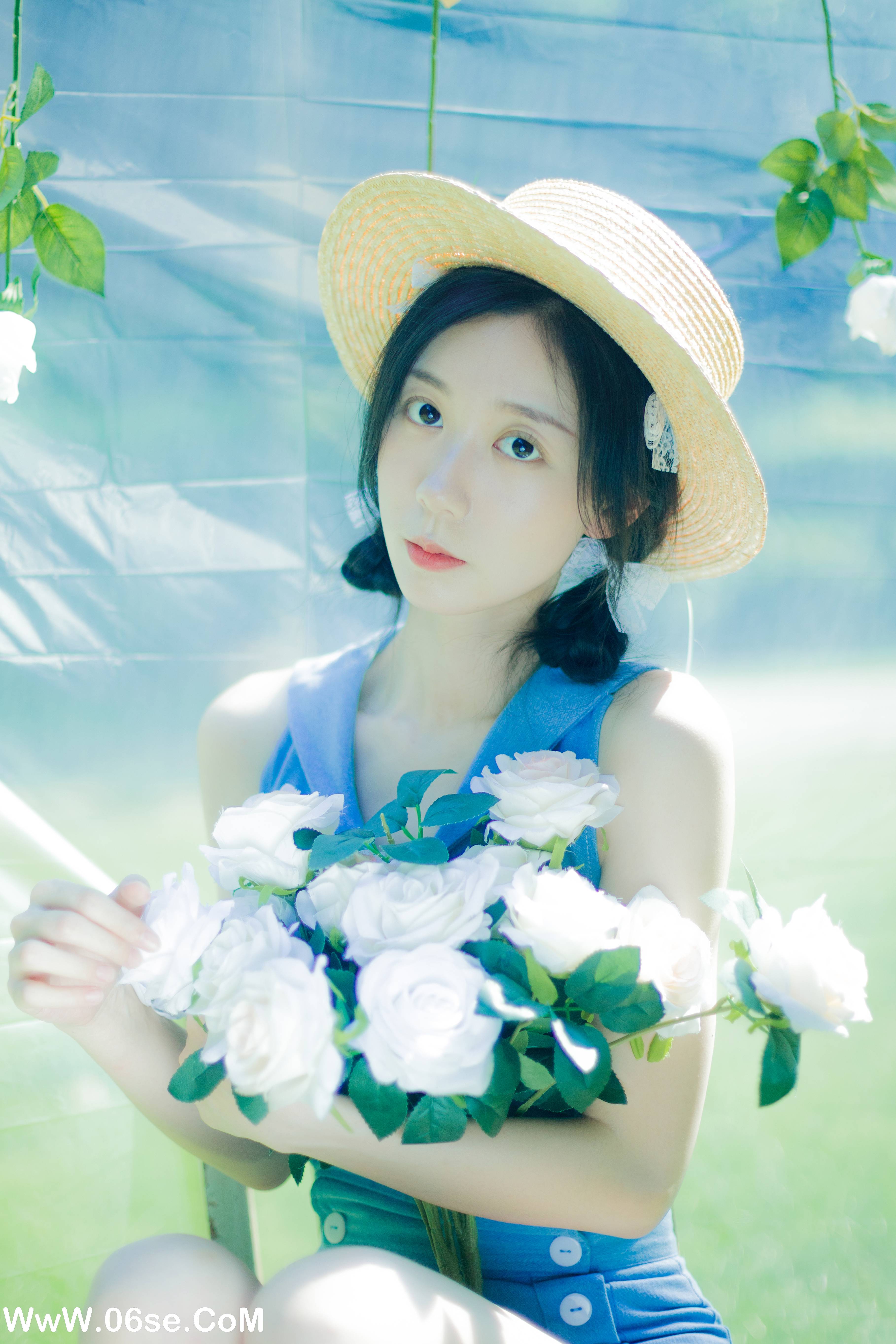 图片[30]-[YITUYU艺图语]2022.07.31 夏日颂歌 饲猫少女-[31+1P／276MB]-六色网