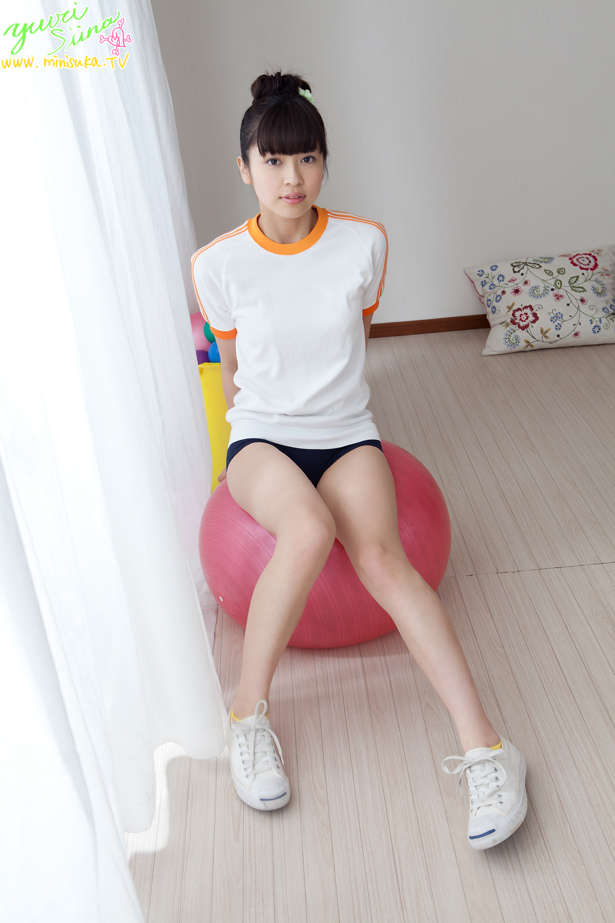 [Image: 39a72d782cc8e43b8c6c7.jpg]