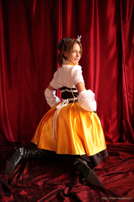 [Image: 39b7d7414b782ee5c19e4.jpg]