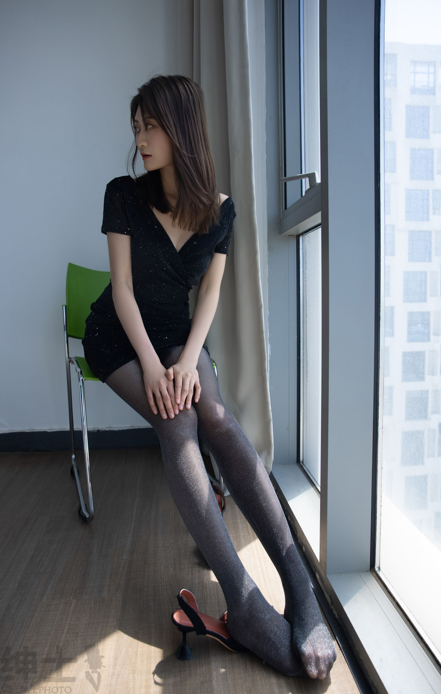 [绅士SHENSHI]_SS052_郑莎-写真图集共11P 4