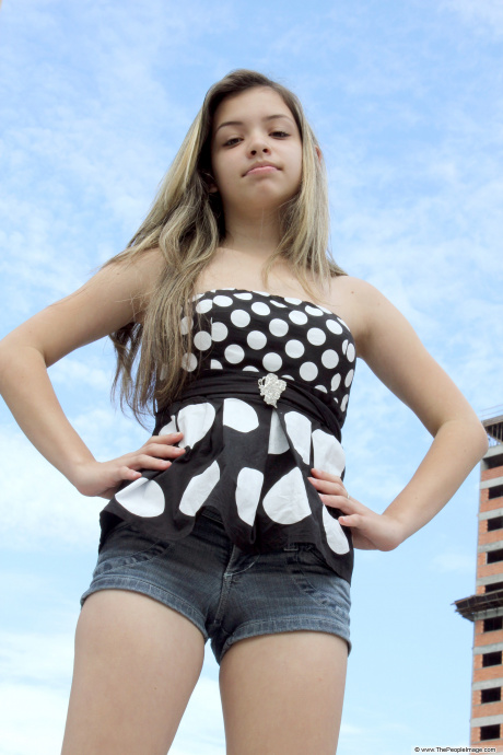 [Image: 39df0d01545a723eb3f07.jpg]