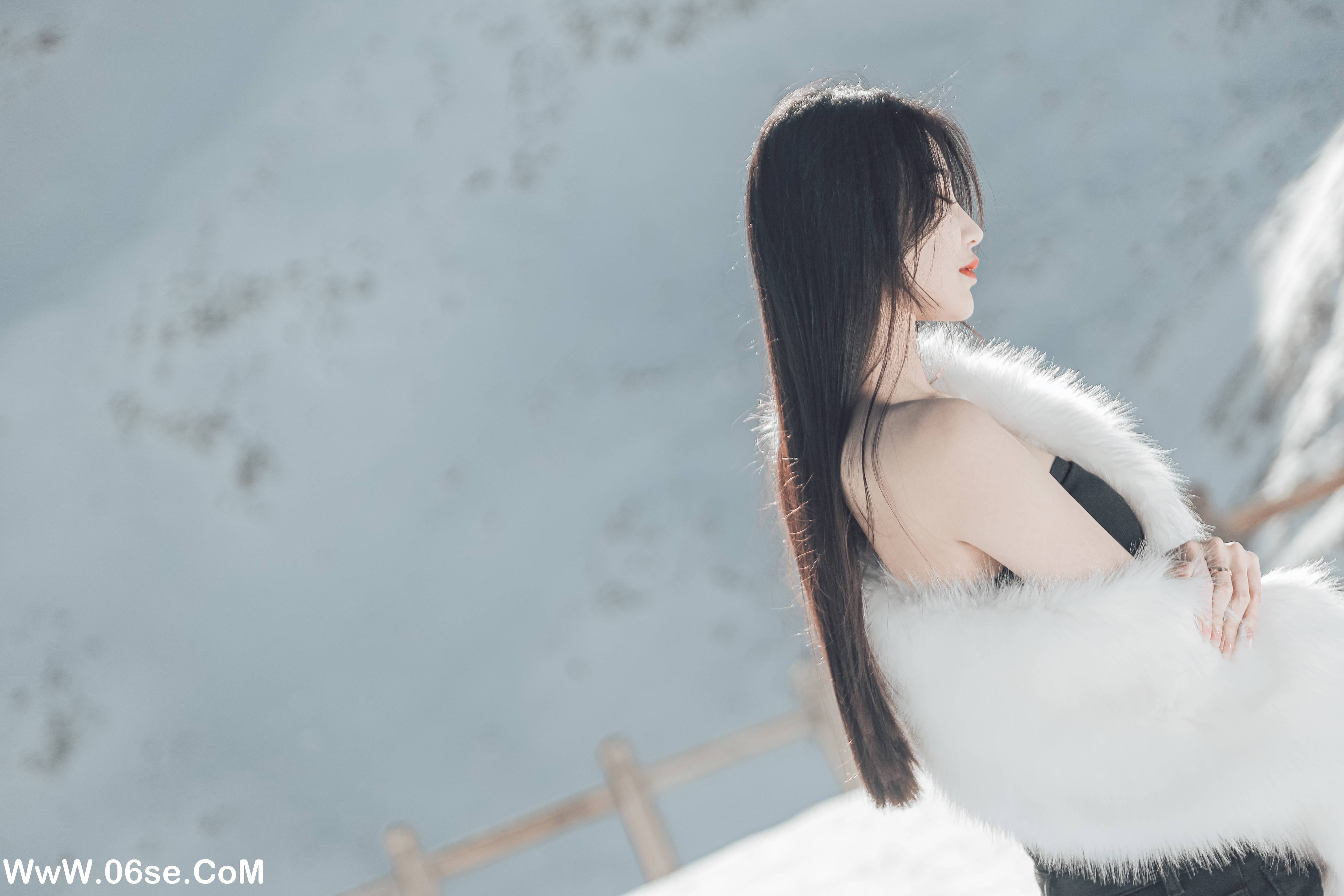 图片[16]-[YITUYU艺图语]2022.06.21 冰雪之巅 婷婷[34P-357.6M]-六色网