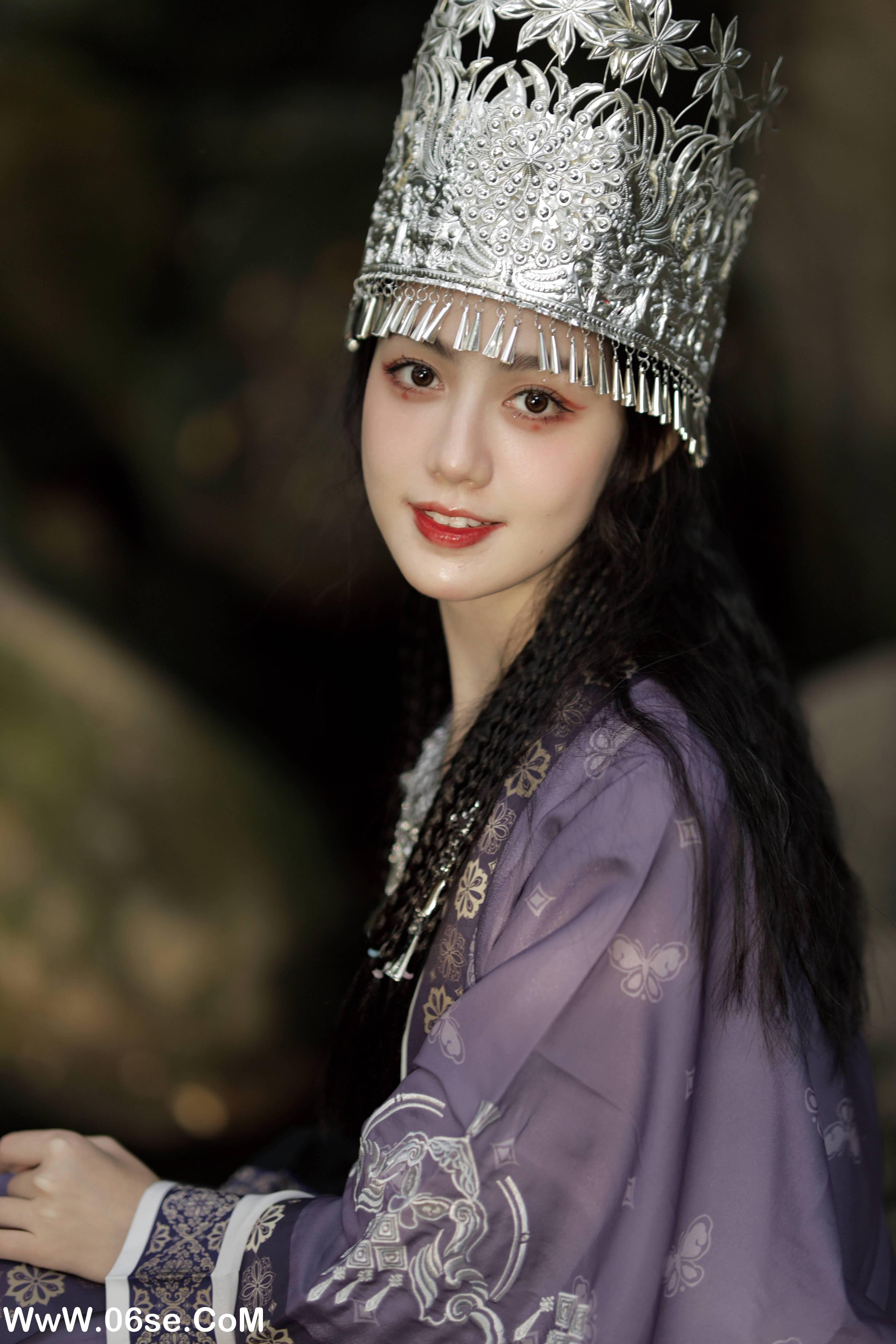 图片[8]-[YITUYU艺图语]2022.10.13 苗疆女子 绫酱MizunoAya[27+1P／343MB]-六色网