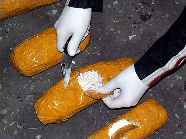 Свыше 8 кг наркотиков перехватили на въезде в Хабаровск