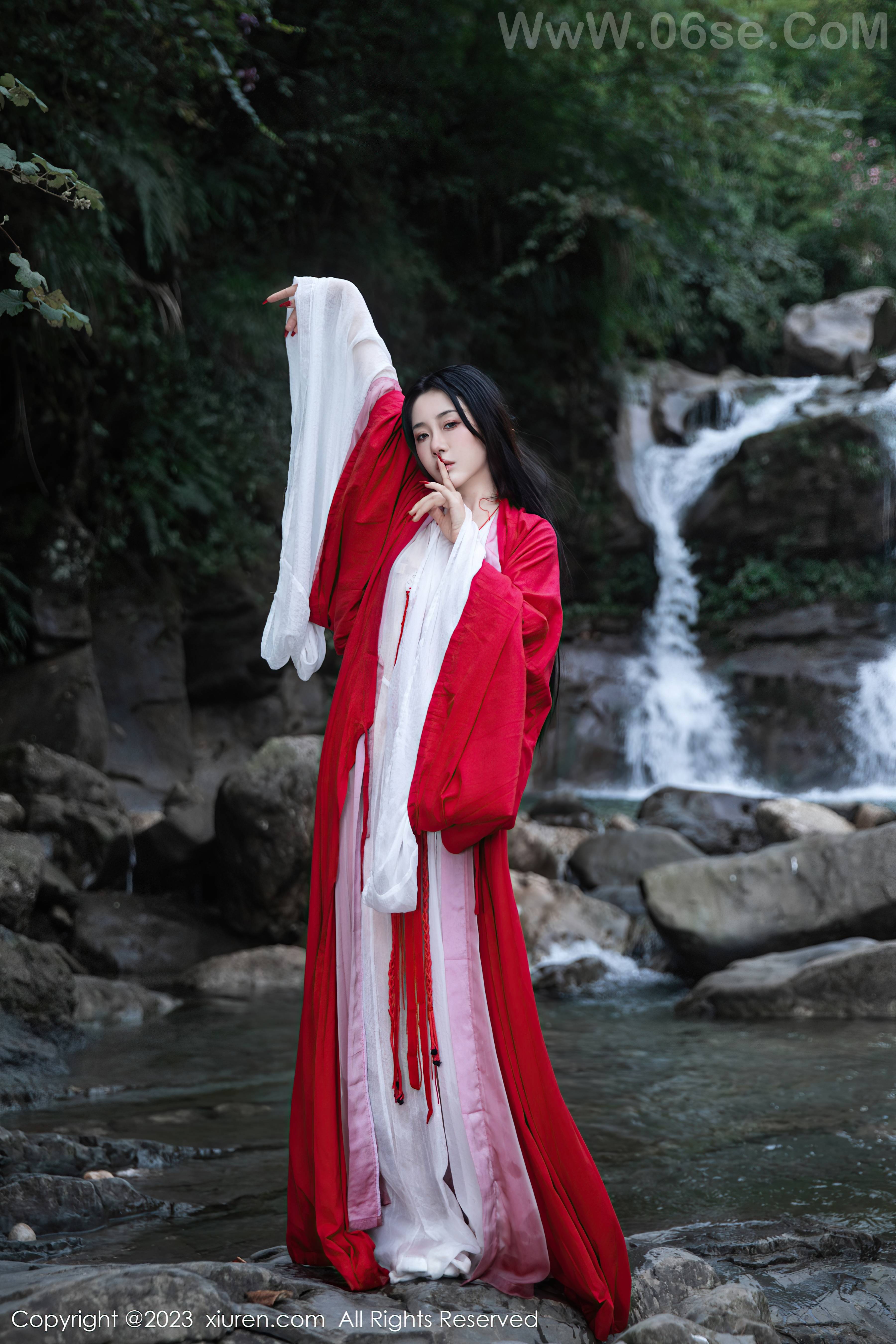 图片[3]-[Xiuren秀人网]2023.08.28 NO.7295 严利娅Yuliya[89+1P／0.99GB]-六色网