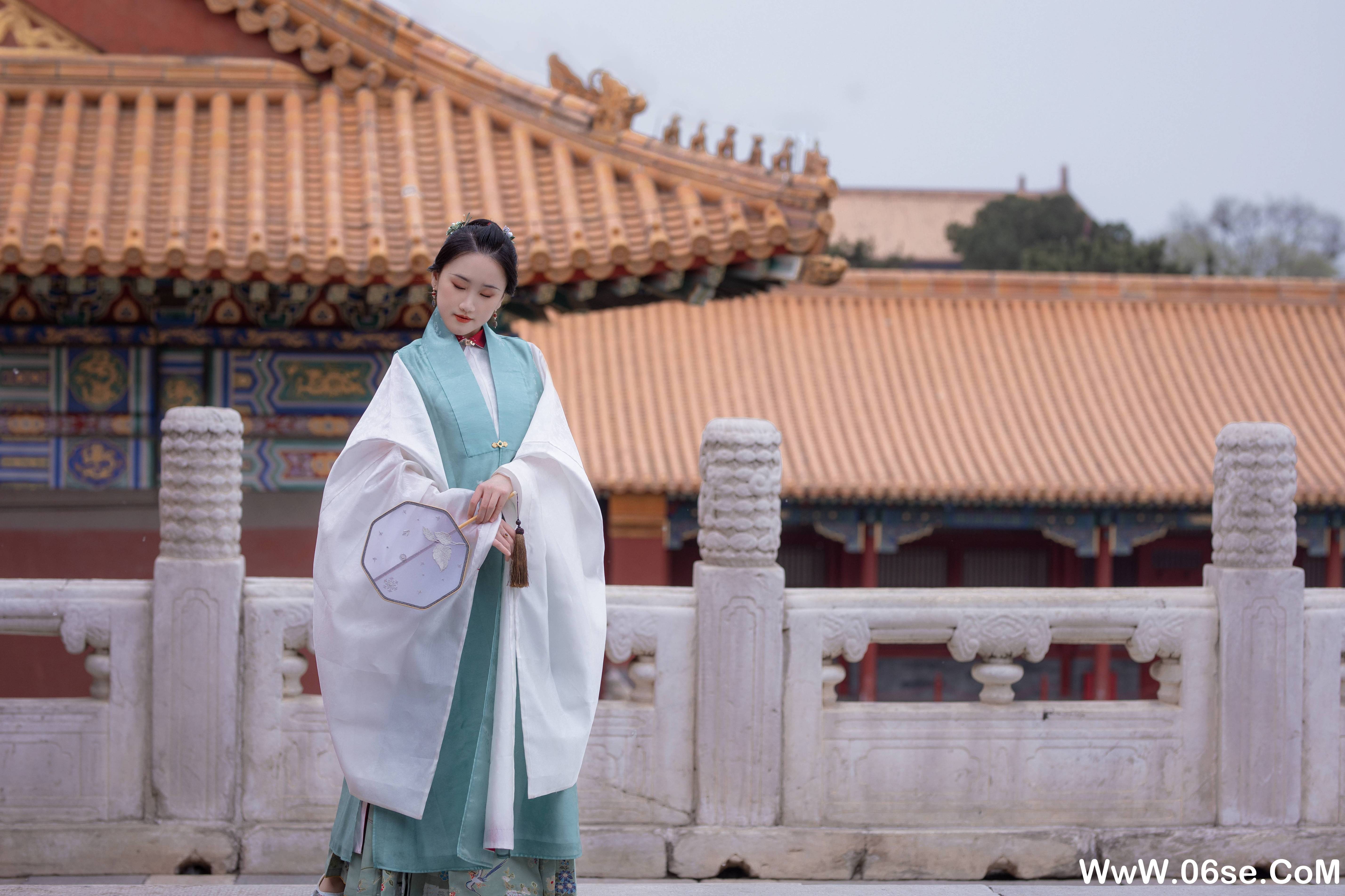图片[5]-[YITUYU艺图语]2021.08.30 花想容 晴空[23+1P／453MB]-六色网