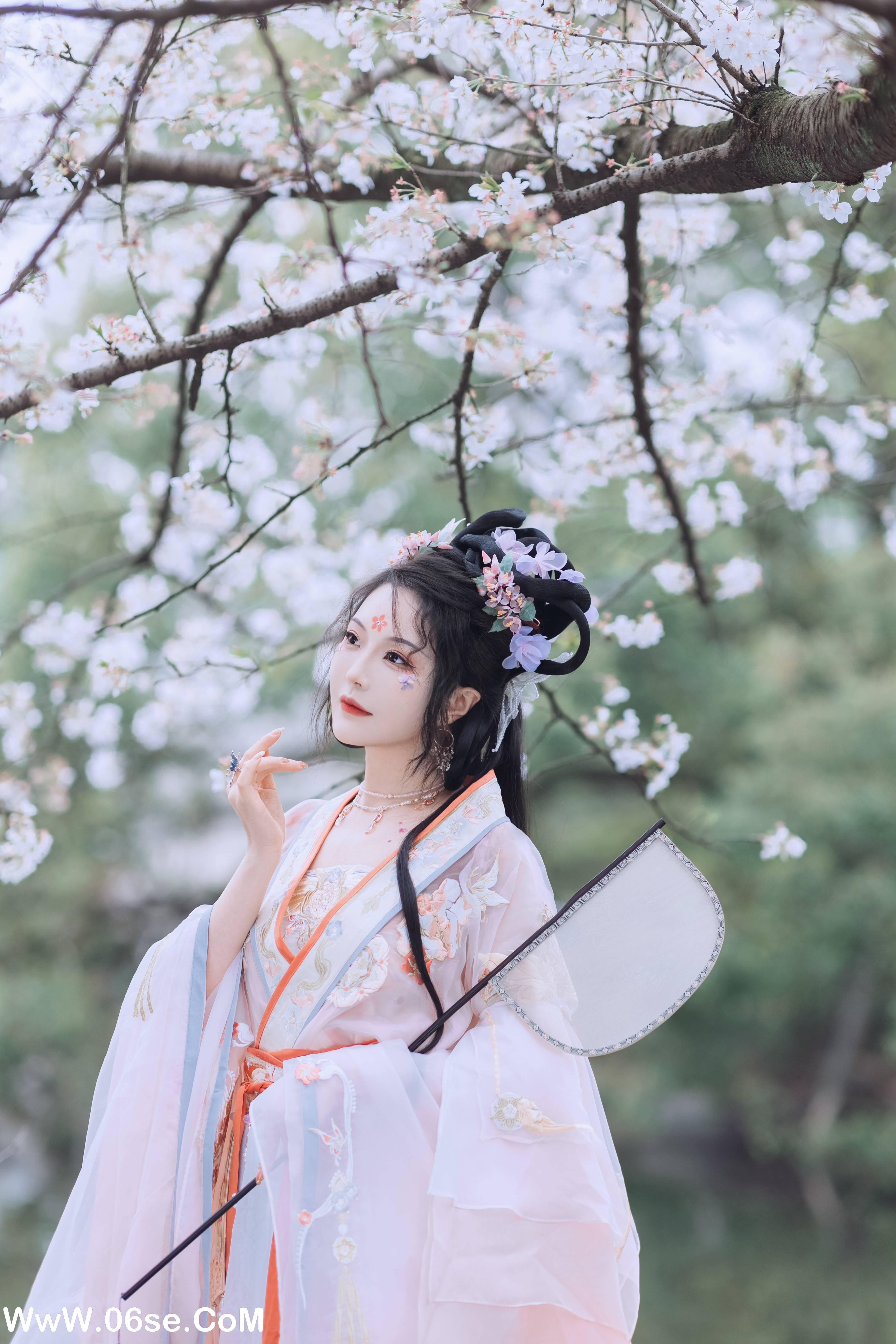 图片[6]-[YITUYU艺图语]2022.06.24 初春赏樱 璐璐haley[43P-352.1M]-六色网