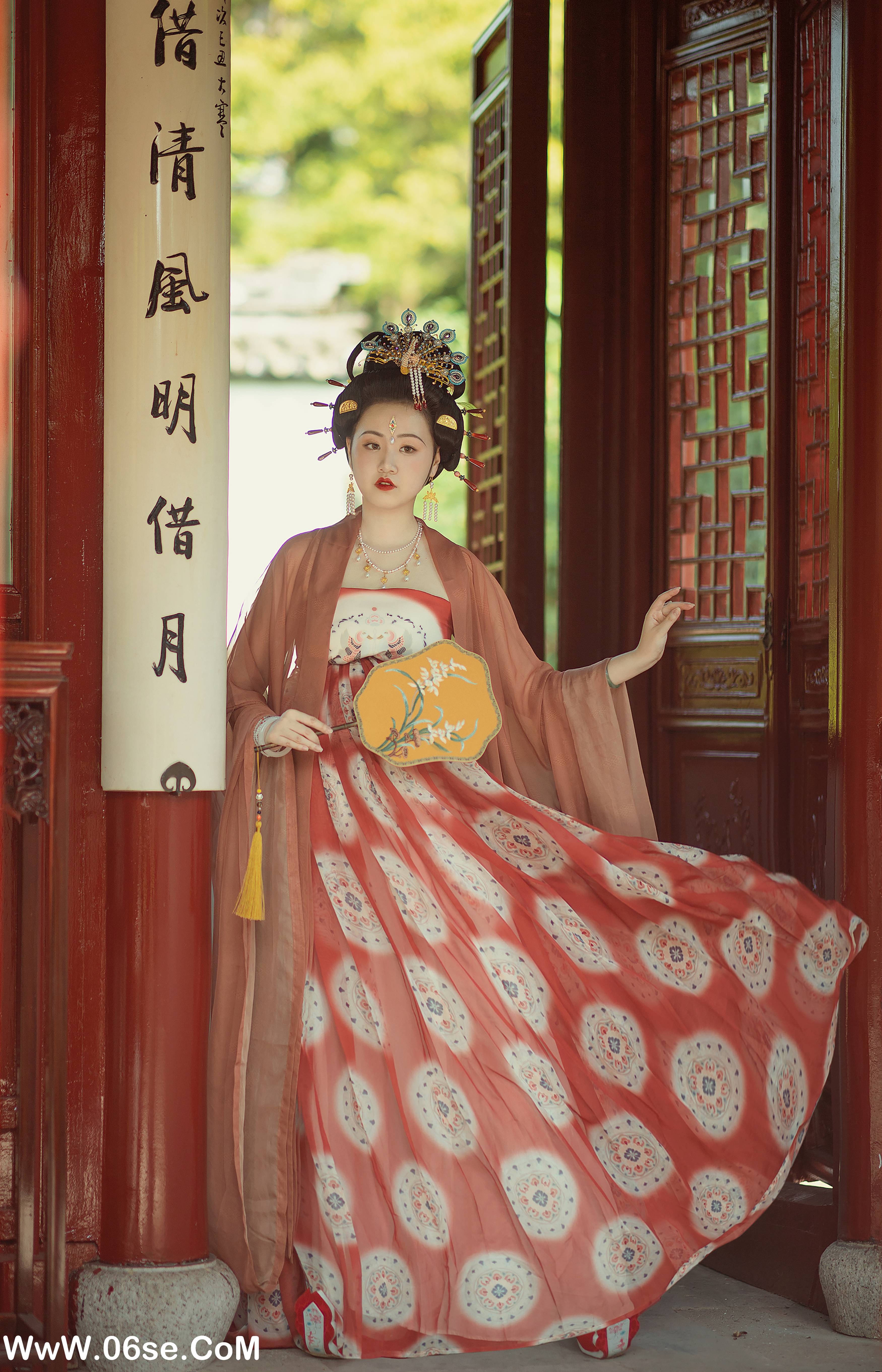 图片[23]-[YITUYU艺图语]2022.02.05 大唐富贵花 雨绵绵o[24+1P／258MB]-六色网