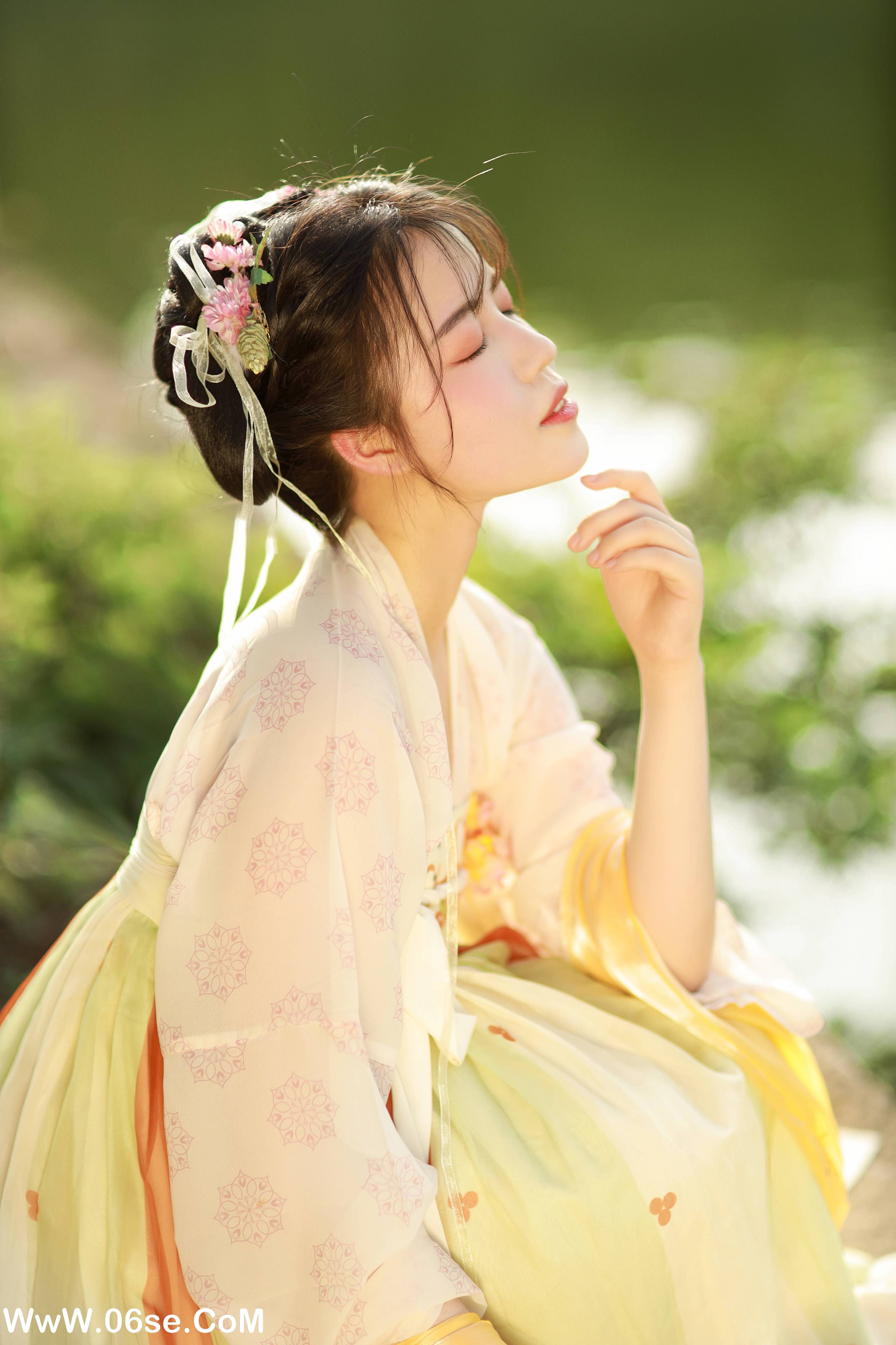 图片[18]-[YITUYU艺图语]2022.06.11 夏日少女 我超白_[27P-334.45MB]-六色网