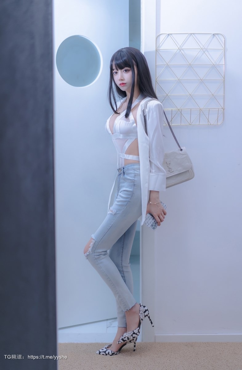 [Cos]过期米线线喵 - 休息日[75P] 37