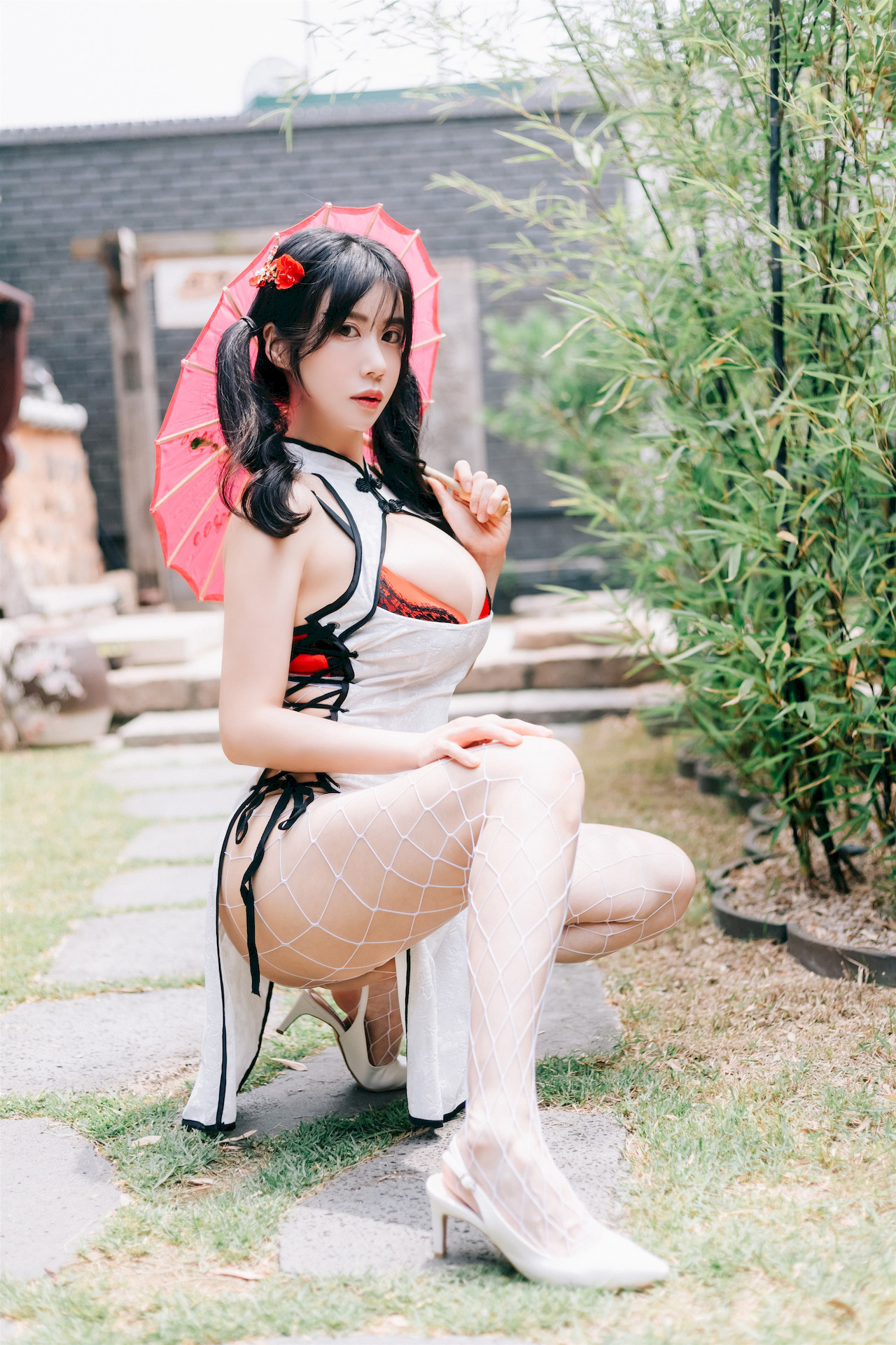 Sia 시아, [Paranhosu] Bright Moon 1